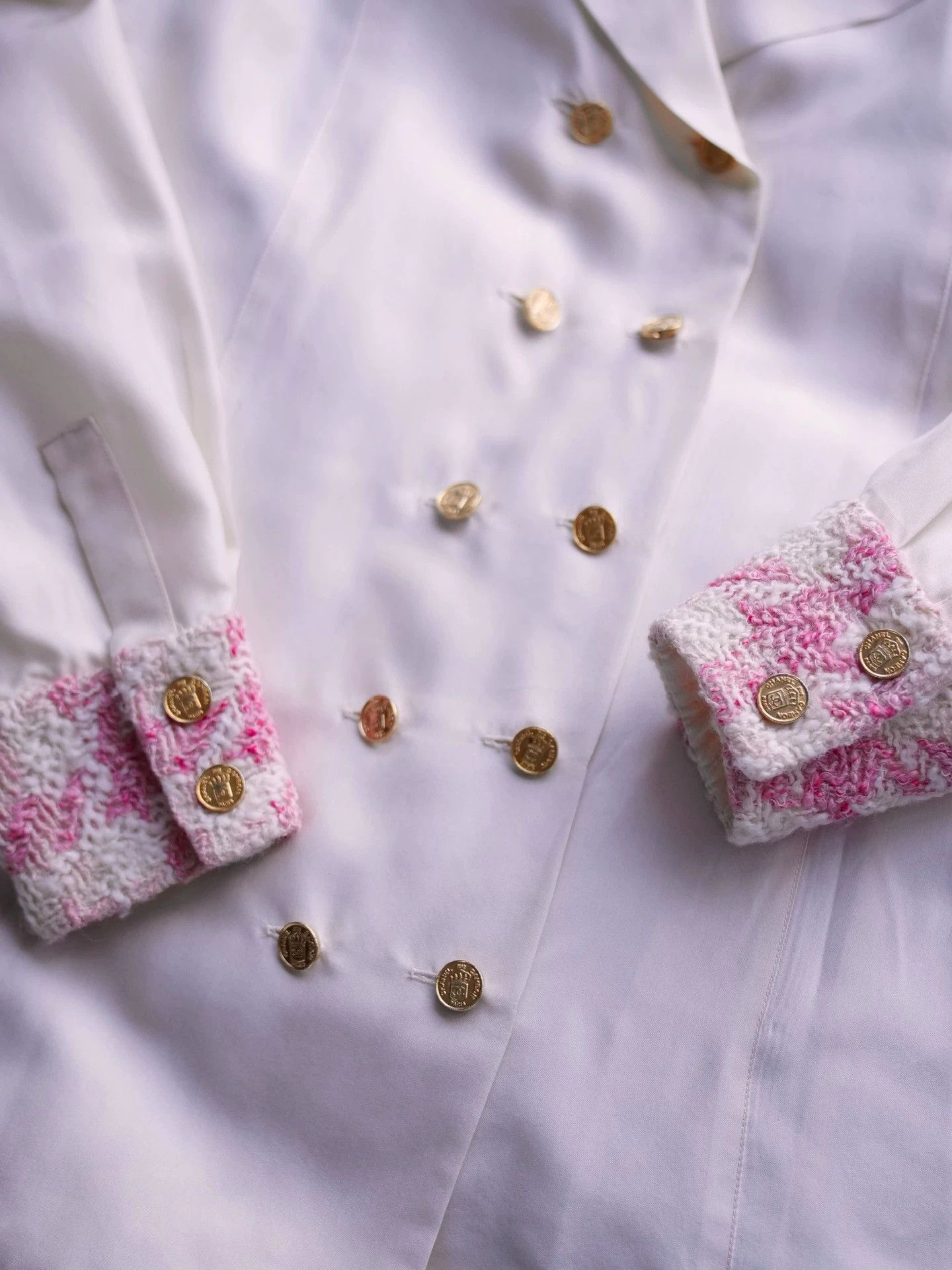Chanel Chanel Vintage Cream Silk Pink Tweed Oversized CC Shirt FR40 Size M / US 6-8 / IT 42-44 - 3 Thumbnail