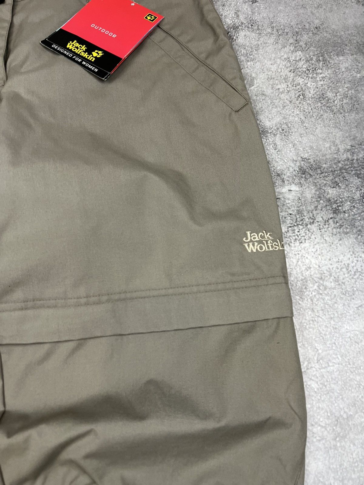 Jack Wolfskin Jack Wolfskin Cream Womens Transformer Pants Size 30" / US 8 / IT 44 - 3 Thumbnail