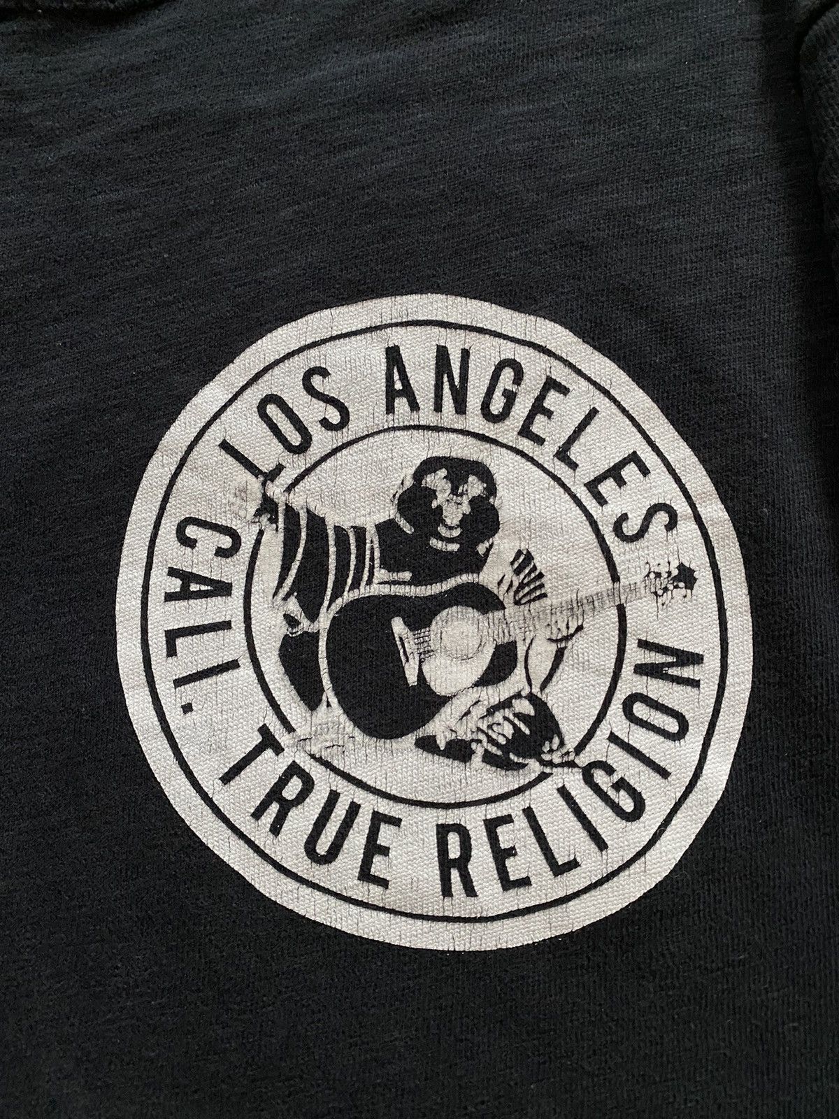 True Religion × Vintage Rare True Religion Big City of Angeles Los Angeles T Shirt Size US L / EU 52-54 / 3 - 10 Thumbnail