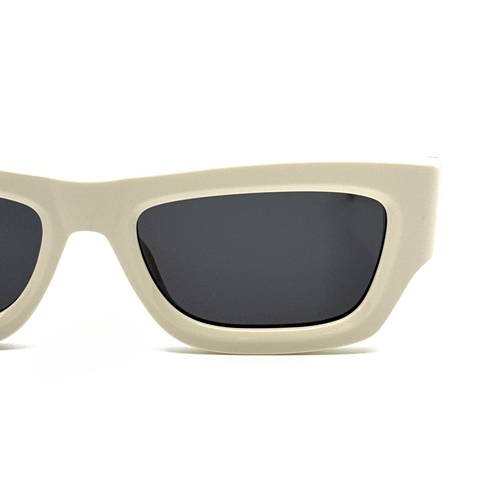 Palm Angels New! PALM ANGELS Sunglasses PERI048 0107, Authentic Size ONE SIZE - 7 Thumbnail