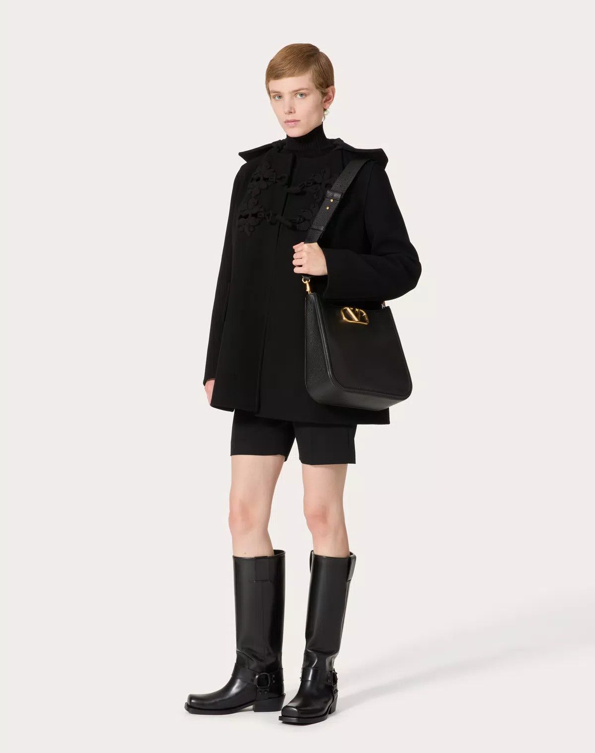 Valentino oc11z0725 Size:OS/ Hobo Bag In Grainy Calfskin in Black Size ONE SIZE - 8 Thumbnail