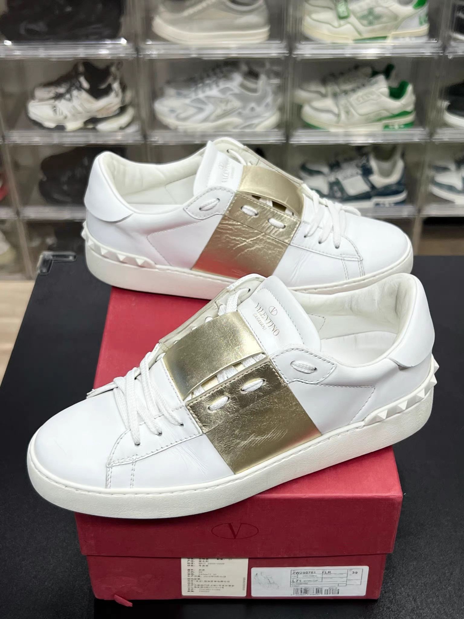 Valentino Valentino Sneakers K15 Size US 6 / EU 39 - 1 Thumbnail