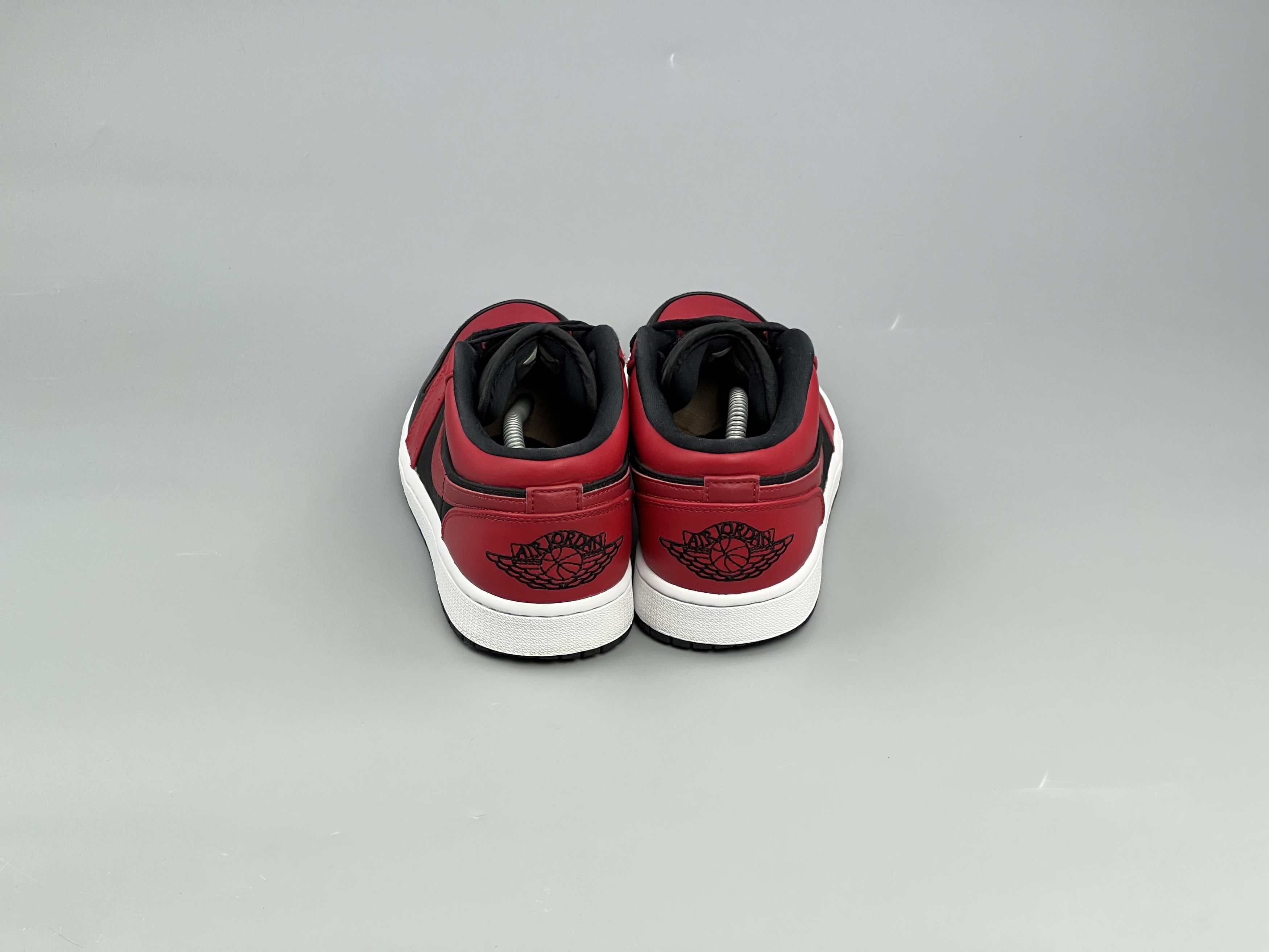 Jordan Brand 2014 Nike Air Jordan 1 Retro Low Bred Black Red Sneakers 9.5 Size US 9.5 / EU 42-43 - 3 Thumbnail