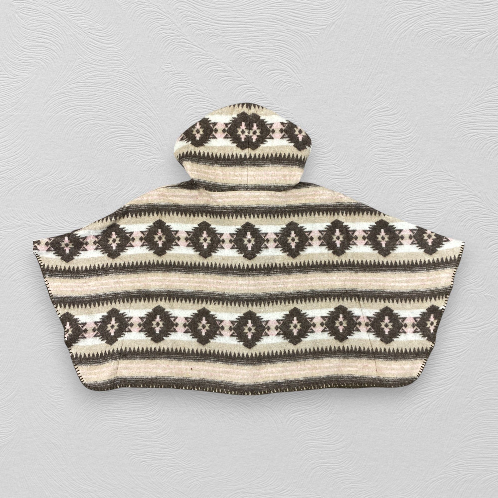Japanese Brand Vintage Japanese Style Winter Poncho Navajo Design - J257 Size US M / EU 48-50 / 2 - 2 Thumbnail