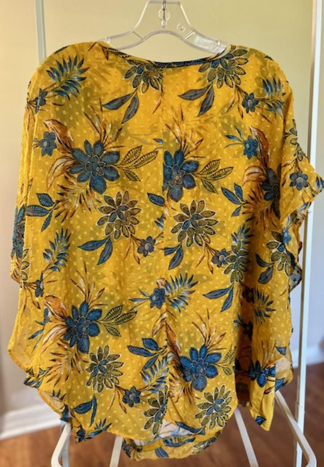 Industry of All Nations Notations Woman Yellow Floral Print Blouse 3X Size 3XL / US 20-22 - 2 Thumbnail