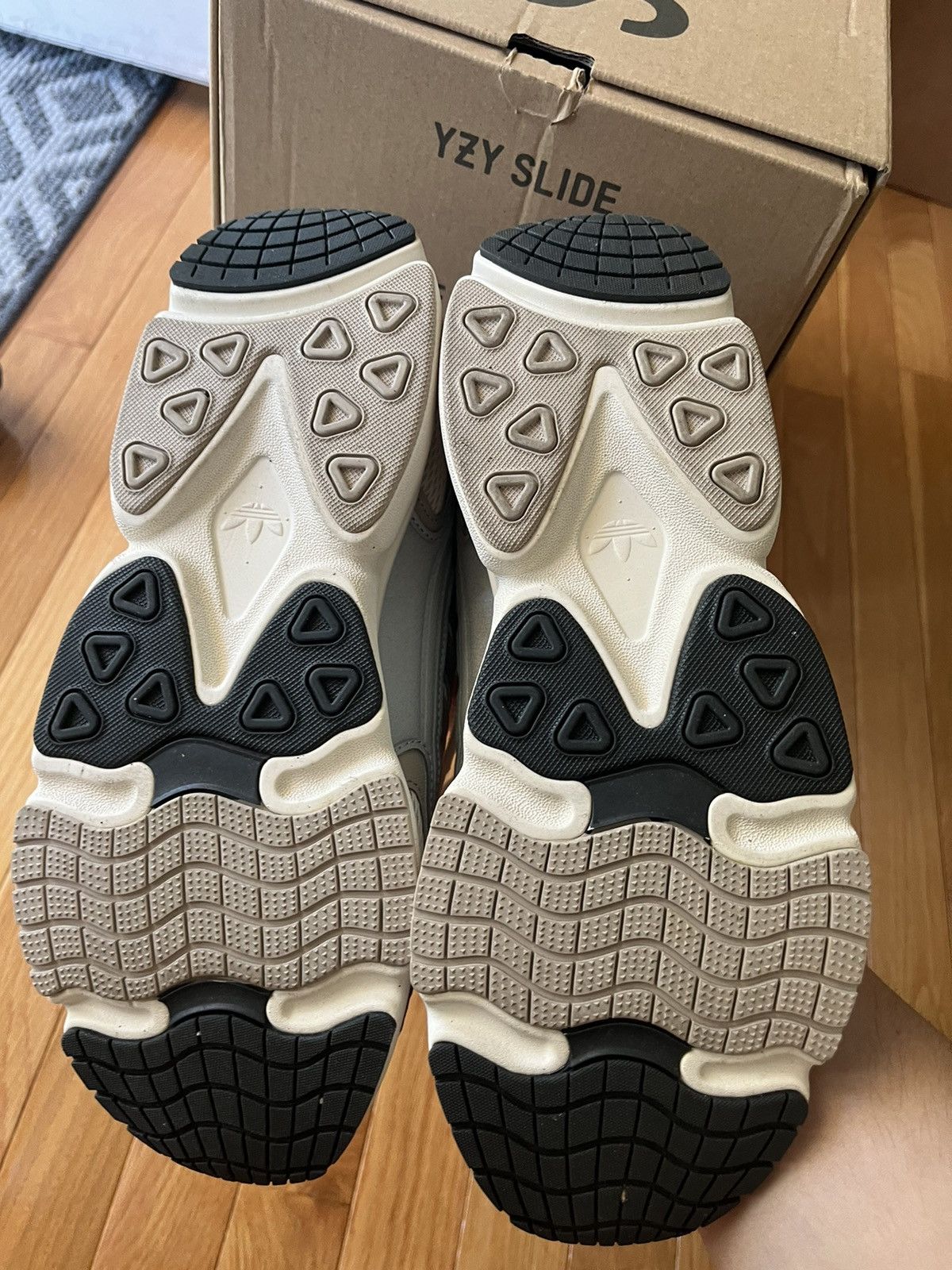 Adidas Adidas Ozmillen Size US 10 / IT 40 - 5 Thumbnail