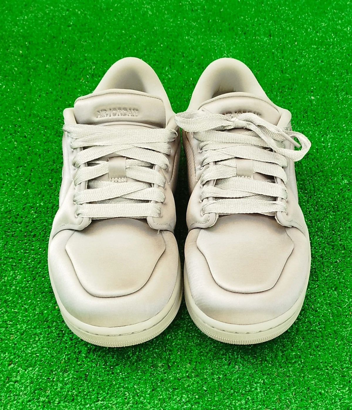 Jordan Brand Shoes Air Jordan 1 Low Method of Make Unisex. Size US 9.5 / EU 42-43 - 2 Thumbnail