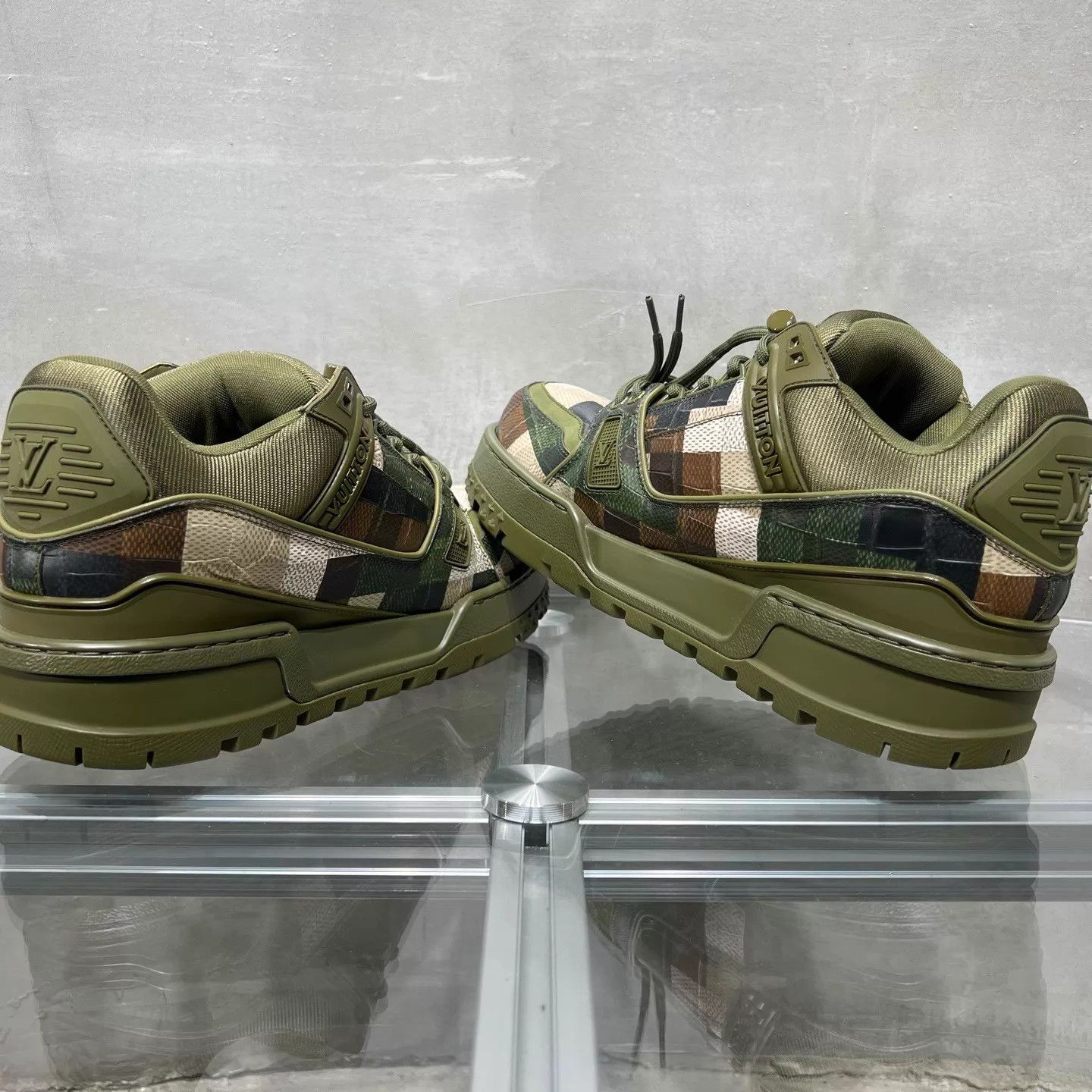 Louis Vuitton LV Trainer Maxi Green Camo Monogram UK7.5 New Size US 8.5 / EU 41-42 - 5 Thumbnail