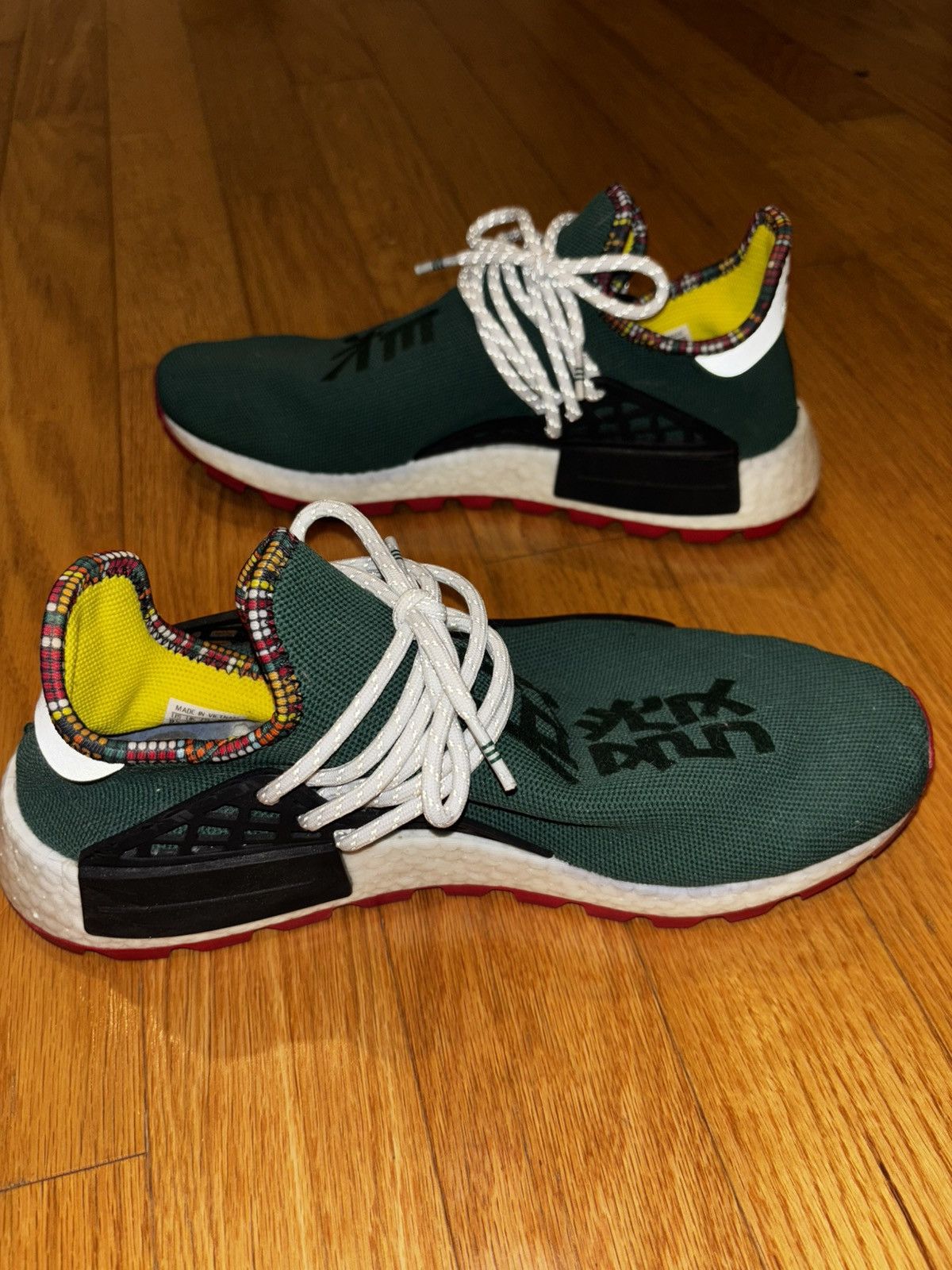 Adidas × Pharrell Adidas x Pharrell NMD Hu Size US 9.5 / EU 42-43 - 2 Thumbnail