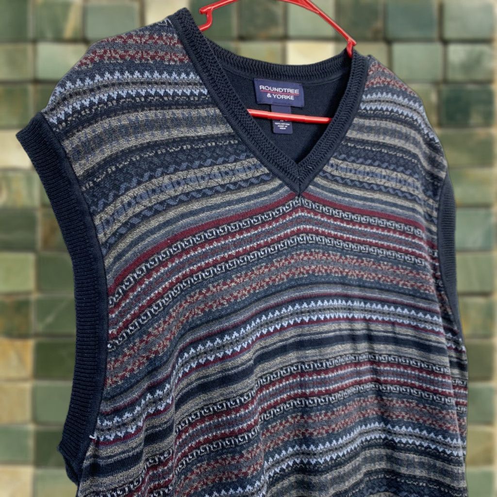 Roundtree & Yorke Roundtree & Yorke Blue Striped Fair Isle V-Neck Sweater Vest XL Men Vest Sleeveless 100% Cotton Vintage Striped Size US XL / EU 56 / 4 - 1 Thumbnail