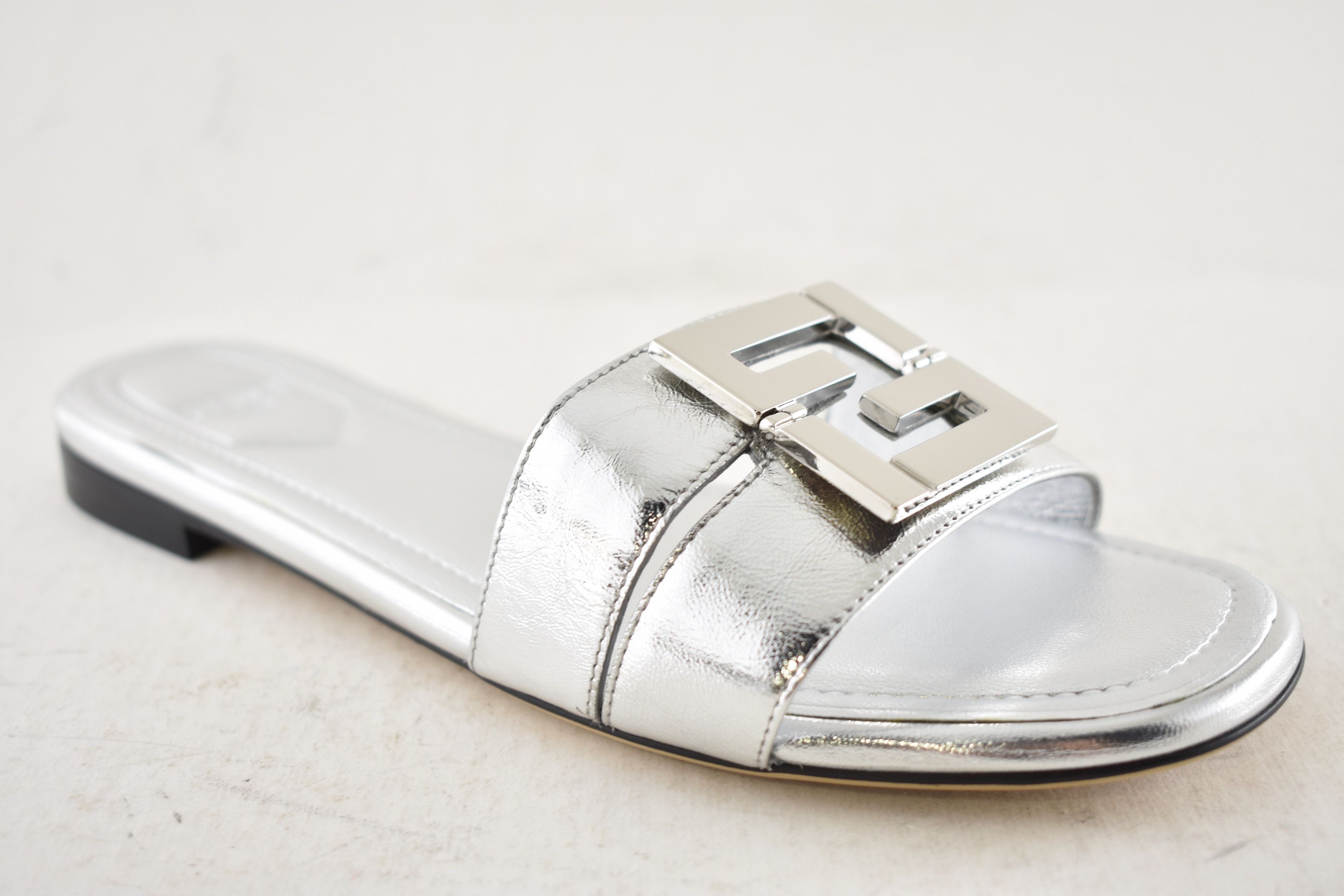 Fendi Fendi Fold Argento FF Monogram Logo Slide Flat Sandal 37 Size US 7 / IT 37 - 6 Thumbnail