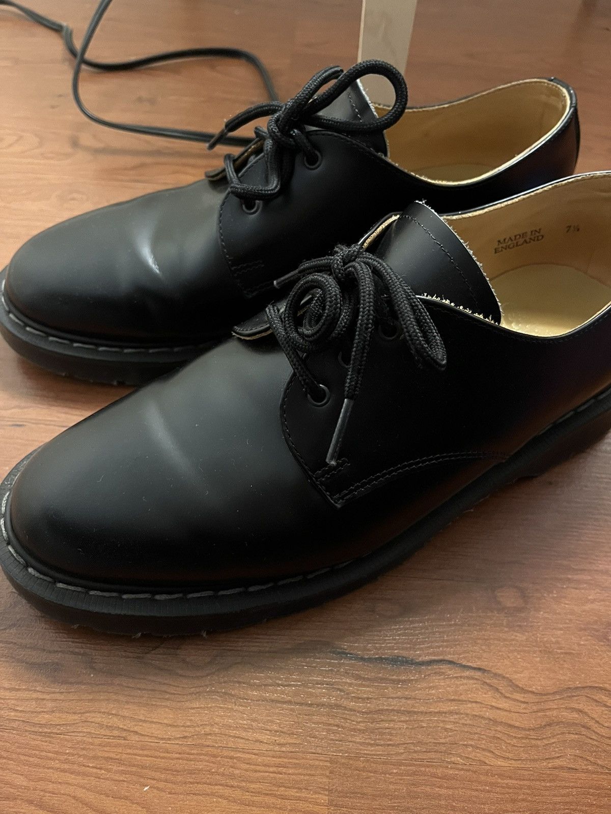 Bottes Solovair Gibson Noires Brillantes - Pointure US 7 / UK 6 / EU 39.5, Avec Petits Défauts