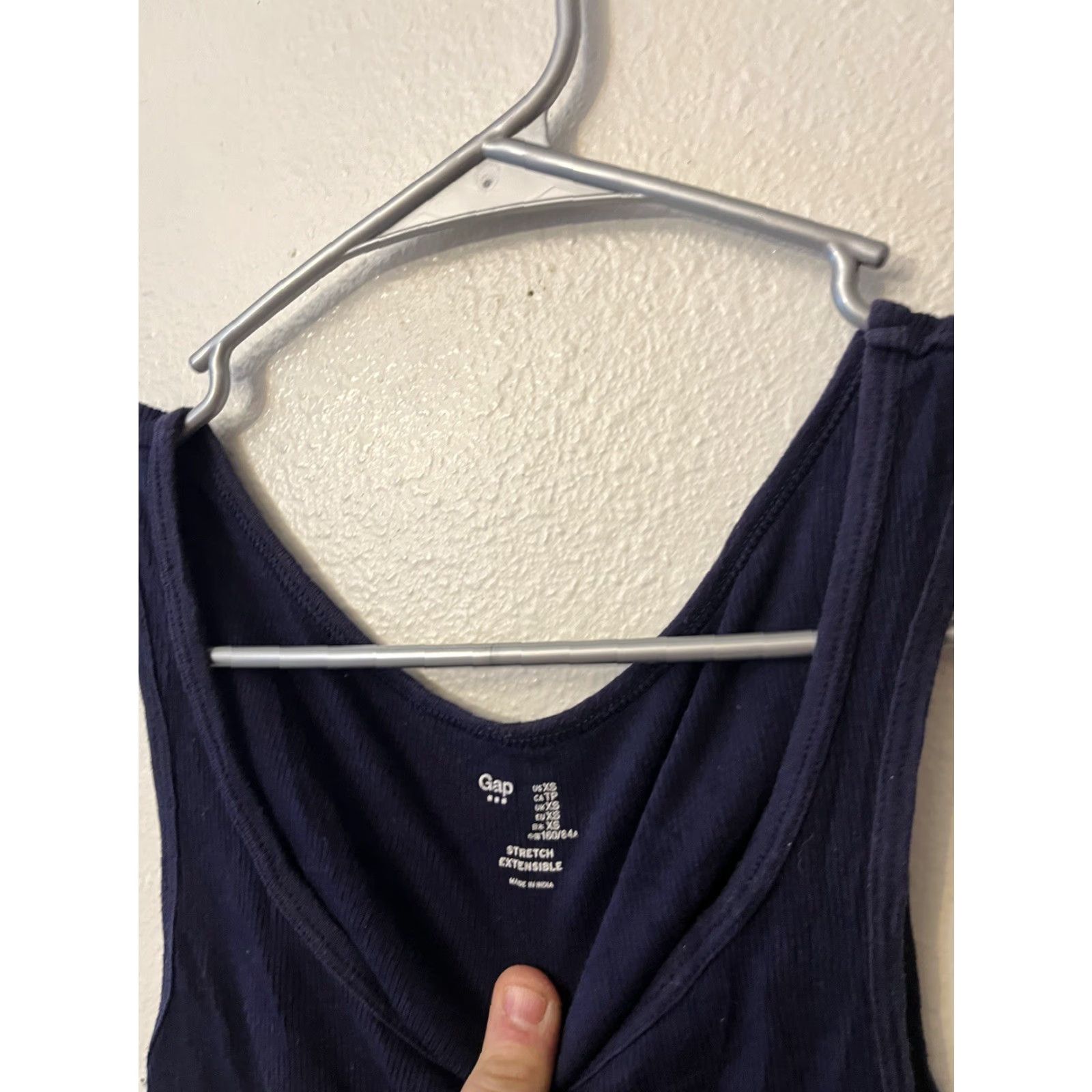 Gap Gap Tank Women XS Navy Blue Solid Sleeveless Crew Neck Blouse Size XS / US 0-2 / IT 36-38 - 3 Thumbnail