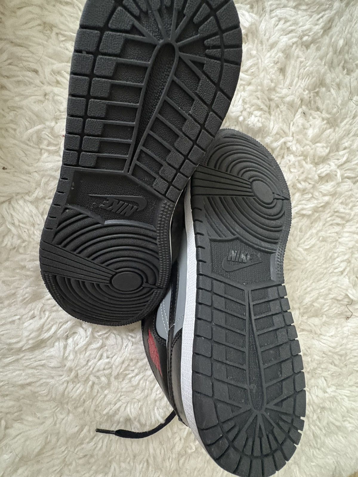 Jordan Brand Jordan 1 Mid Shadow Size US 7.5 / IT 37.5 - 6 Thumbnail