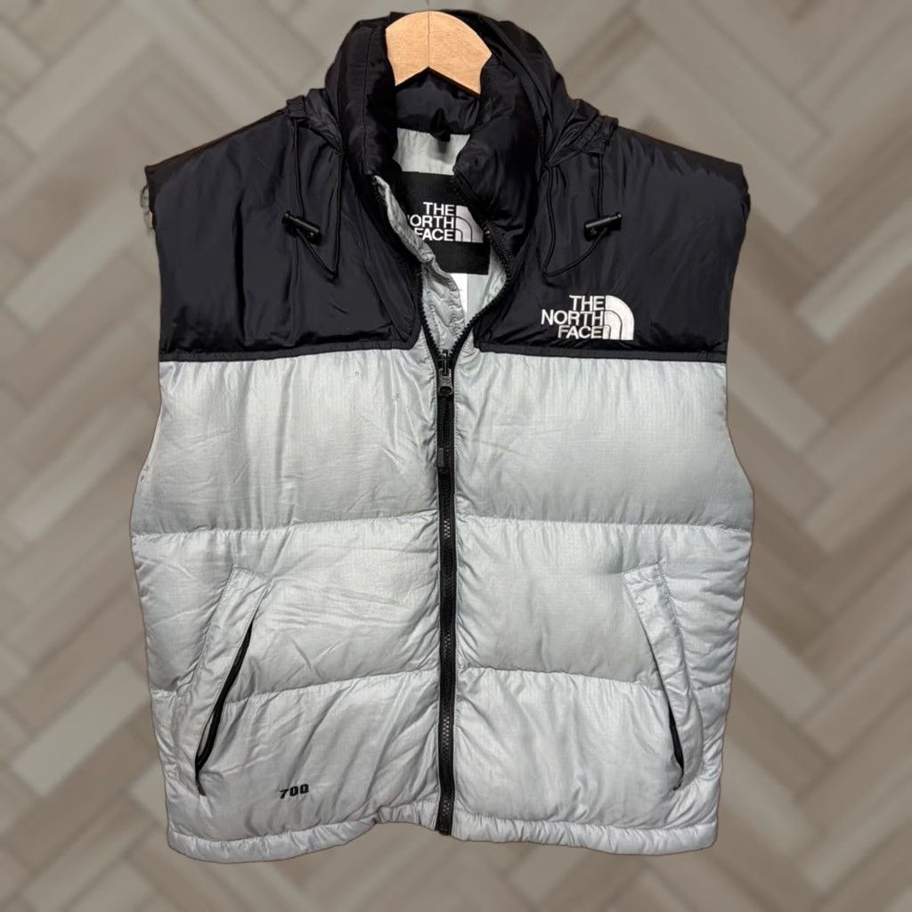 The North Face VINTAGE The North Face Vest Insulated 700 Goose Down Medium Puffer Quilted HOLES Size M / US 6-8 / IT 42-44 - 1 Thumbnail