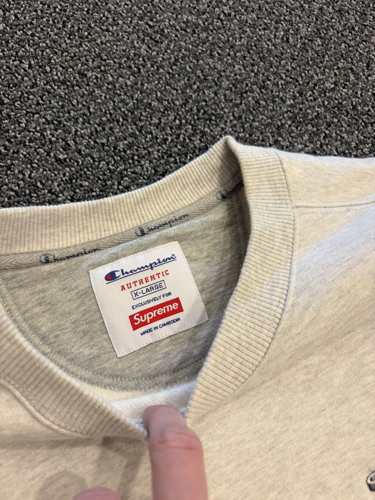 Champion × Supreme Supreme x Champion Crewneck Size US XL / EU 56 / 4 - 5 Thumbnail