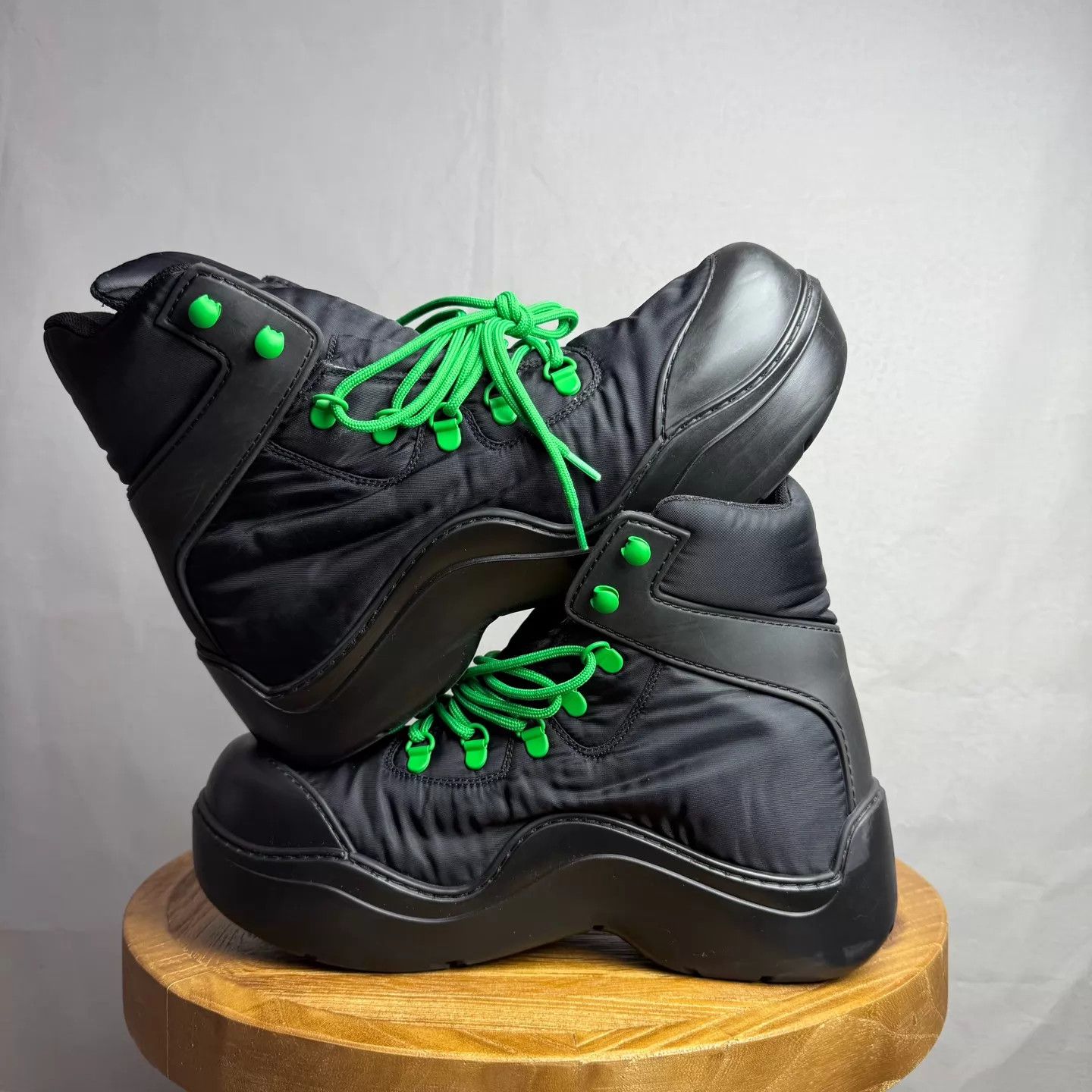 Bottega Veneta BV Black & Green Hiking Boots 42 98 New Worn Few Times Size US 9 / EU 42 - 3 Thumbnail