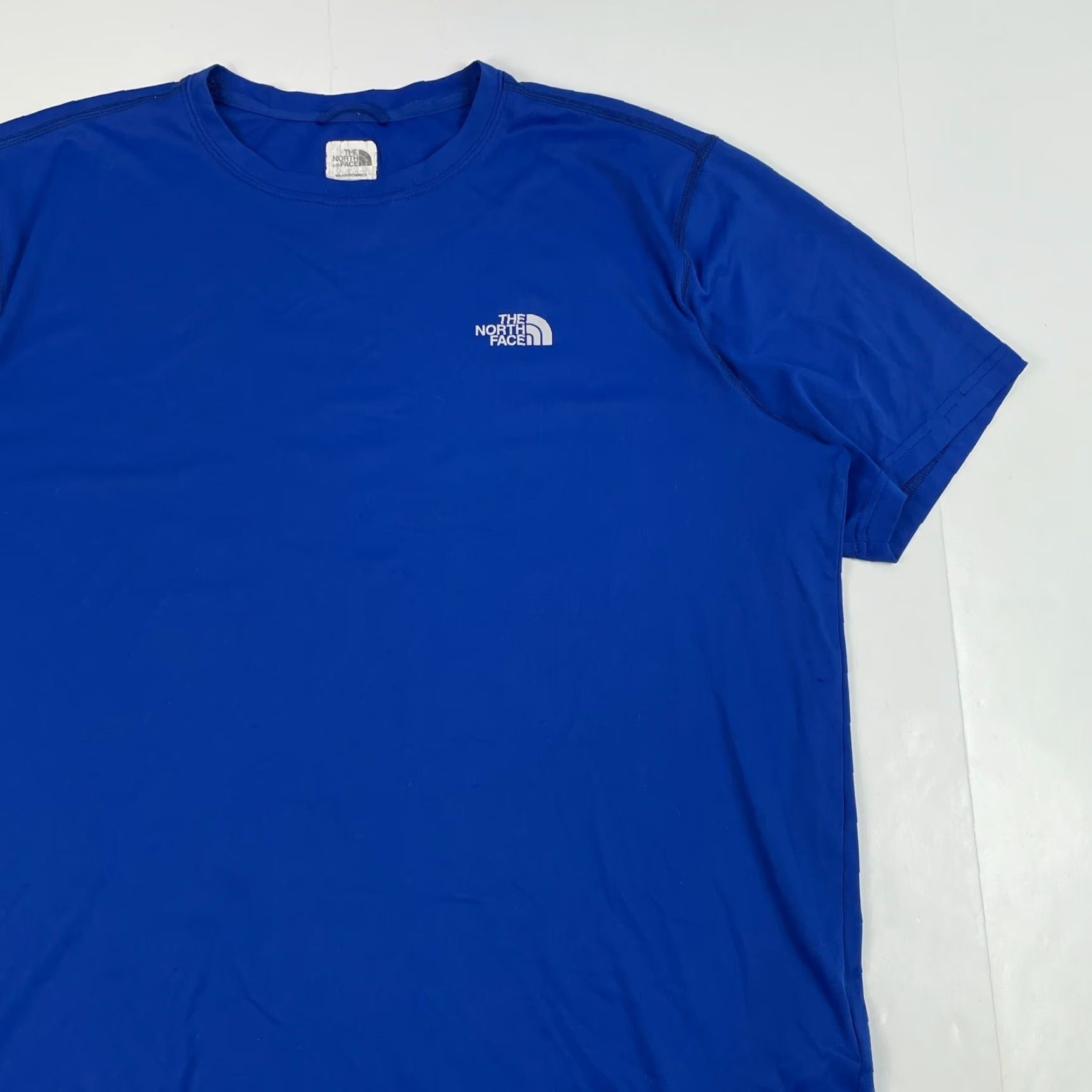 The North Face The North Face Shirt Mens Large Blue Vaporwick Short Sleeve Hiking Gym Workout Size US L / EU 52-54 / 3 - 3 Thumbnail