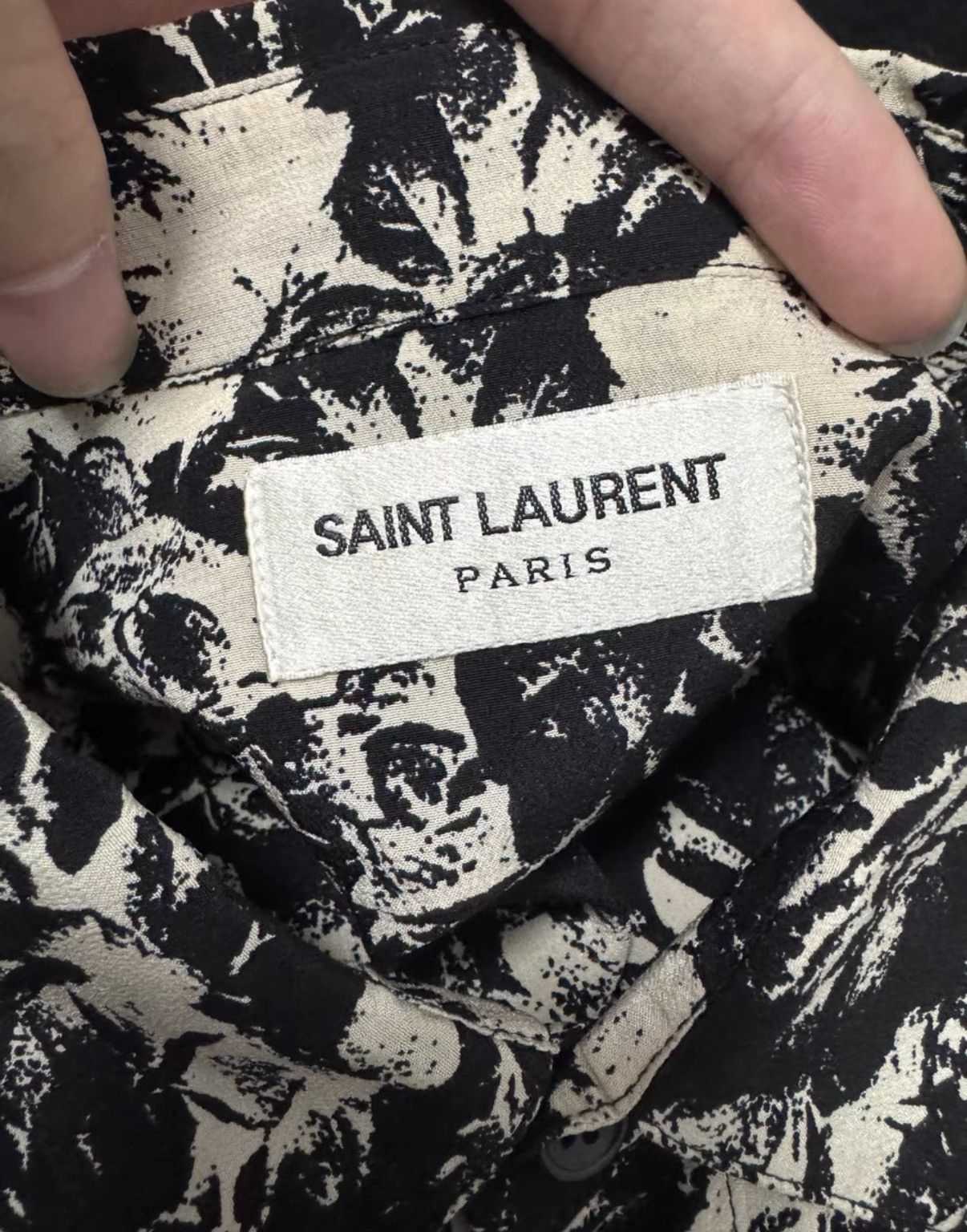 Saint Laurent Paris Saint Laurent 22SS Silk All-Over French Rose Print Shirt Size US L / EU 52-54 / 3 - 5 Thumbnail