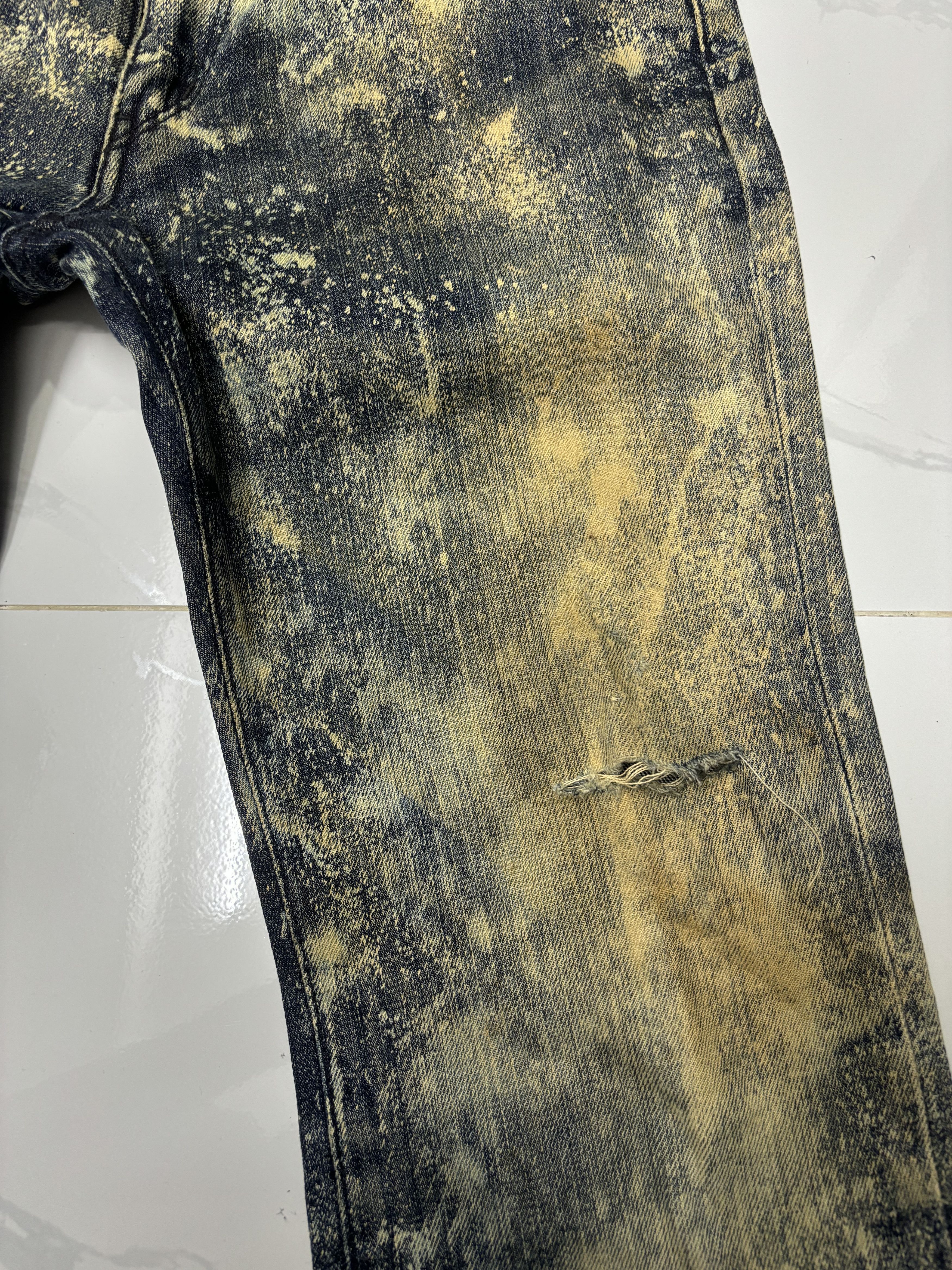 If Six Was Nine RARE🔥ACID WASH SPLASH UNIQLO JAPAN DISTRESSED DENIM JEANS Size US 30 / EU 46 - 7 Thumbnail