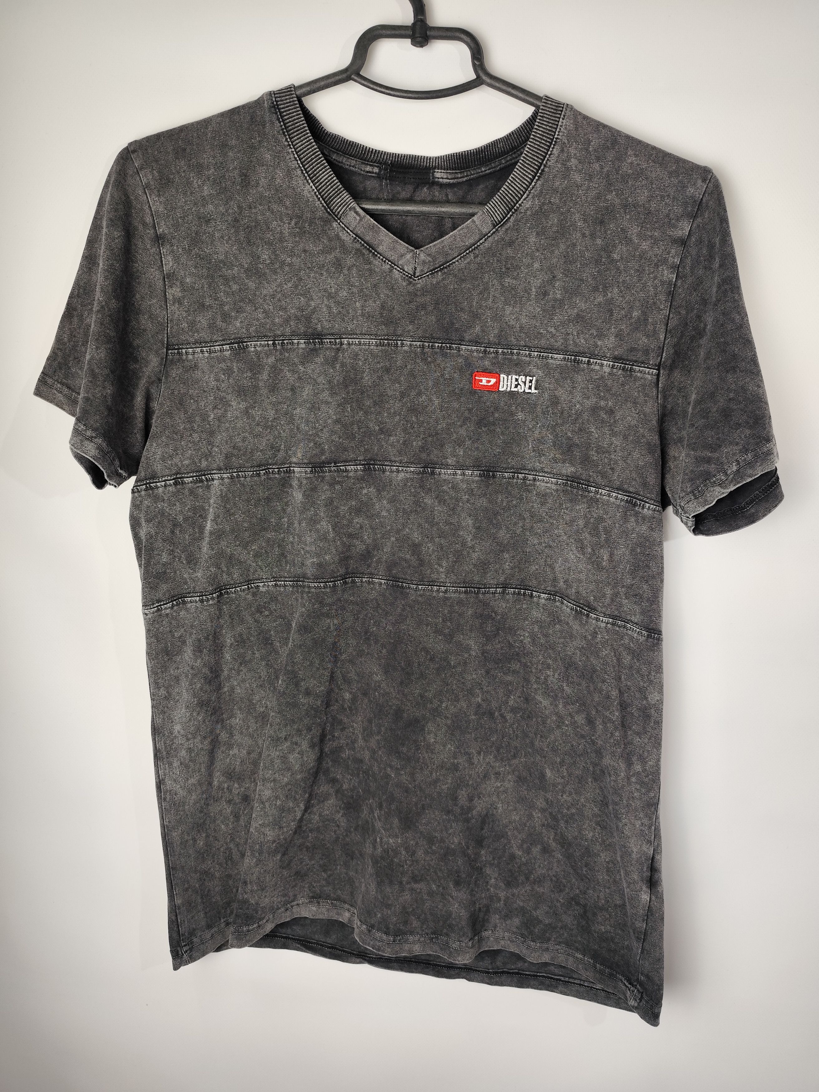 Diesel Y2K Vintage Diesel Tee Shirt Archive Hype Stonewash Size US M / EU 48-50 / 2 - 1 Thumbnail