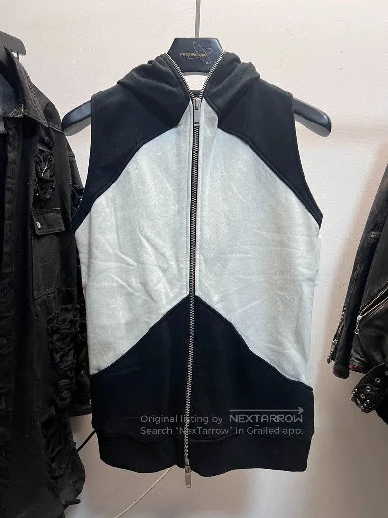 Rick Owens Rick Owens Velvet hooded sleeveless vest zipper sweater. Size US M / EU 48-50 / 2 - 1 Thumbnail