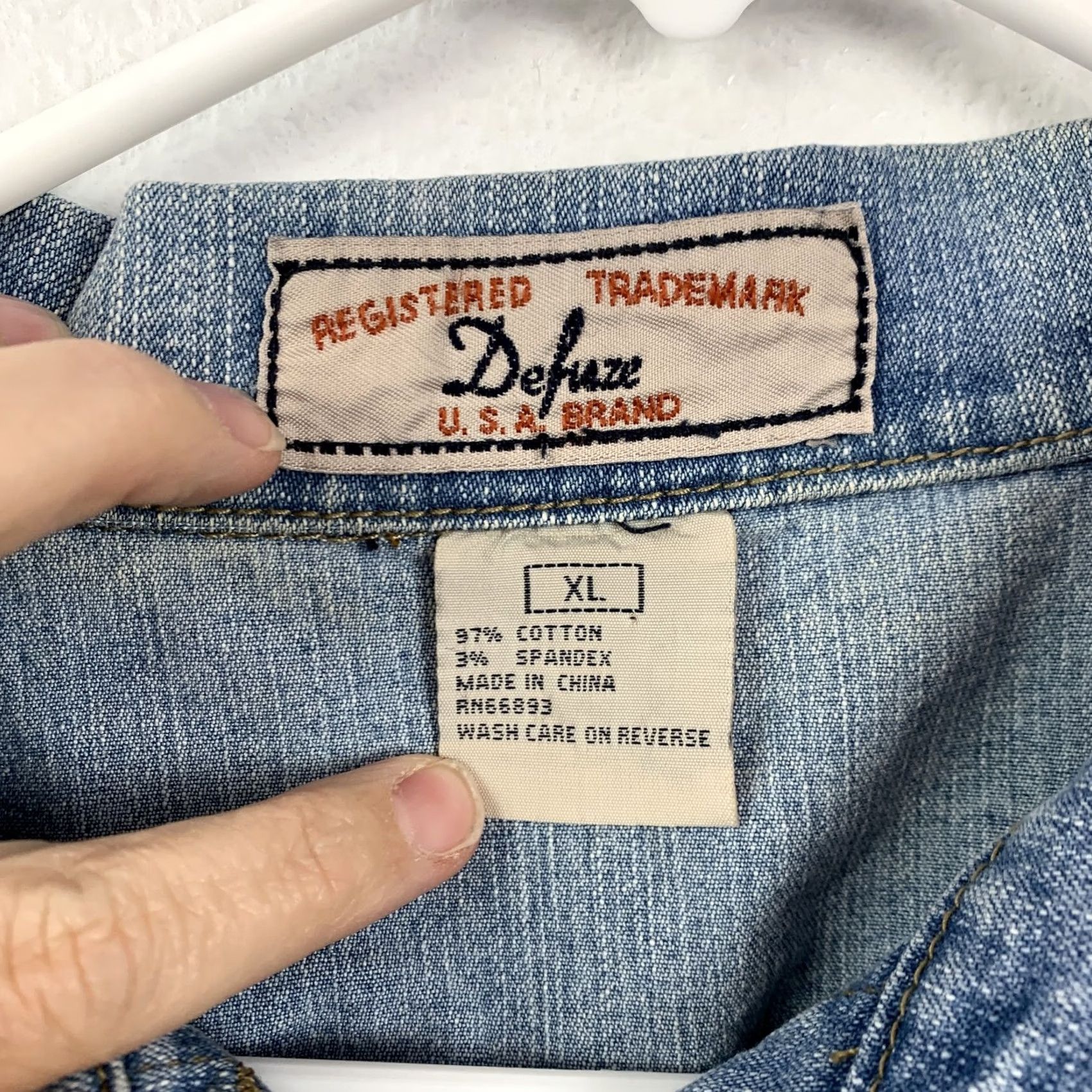 Denime VINTAGE Defuze Juniors XL Cropped Denim Jacket Blue Rhinestone Studded Button Front Size XL / US 12-14 / IT 48-50 - 3 Thumbnail