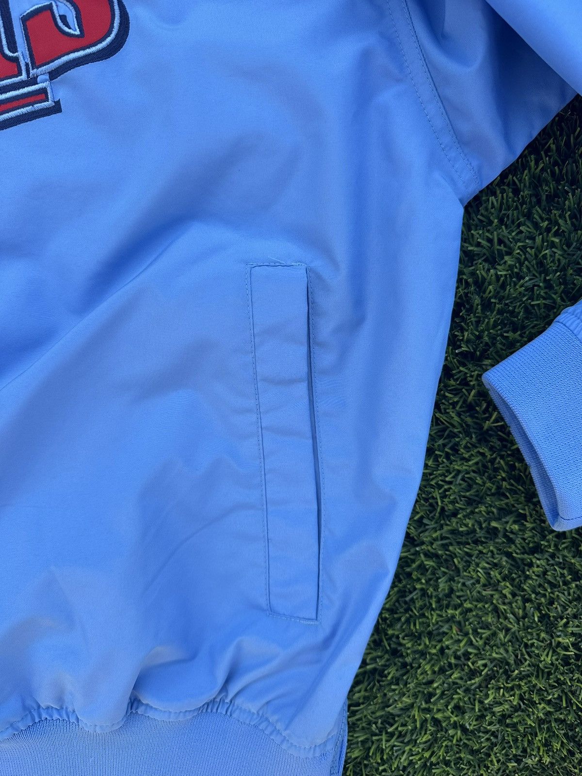 Nike Vintage y2k Nike blue center swoosh Minnesota Twins pullover Size US S / EU 44-46 / 1 - 5 Thumbnail