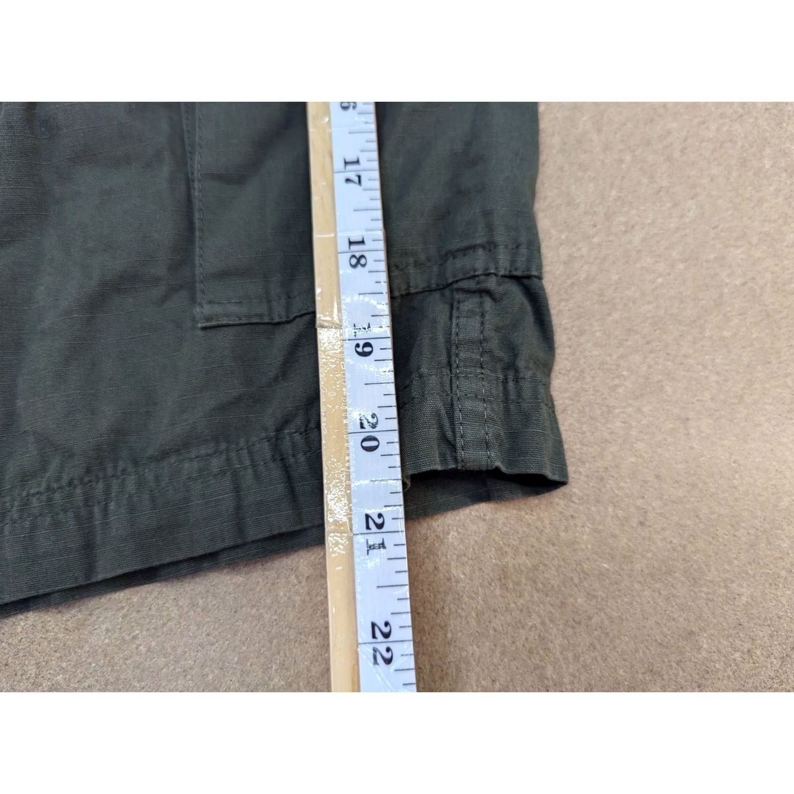 Diesel VINTAGE Diesel Cargo Shorts Size 28 Military Green Only The Brave Mens Shorts Cargo Size US 28 / EU 44 - 5 Thumbnail