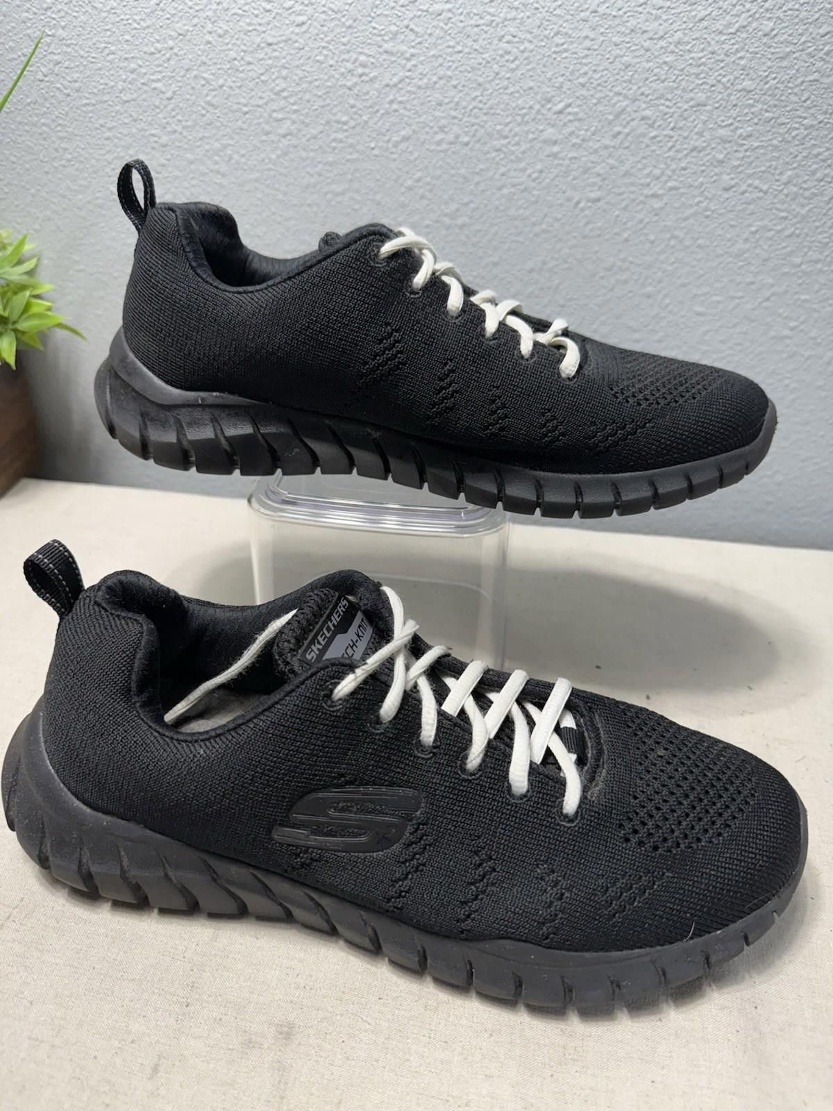 SKECHERS Skechers Overhaul Debbir Memory Foam Shoes Black Sz 8.5 Size US 8.5 / EU 41-42 - 1 Thumbnail