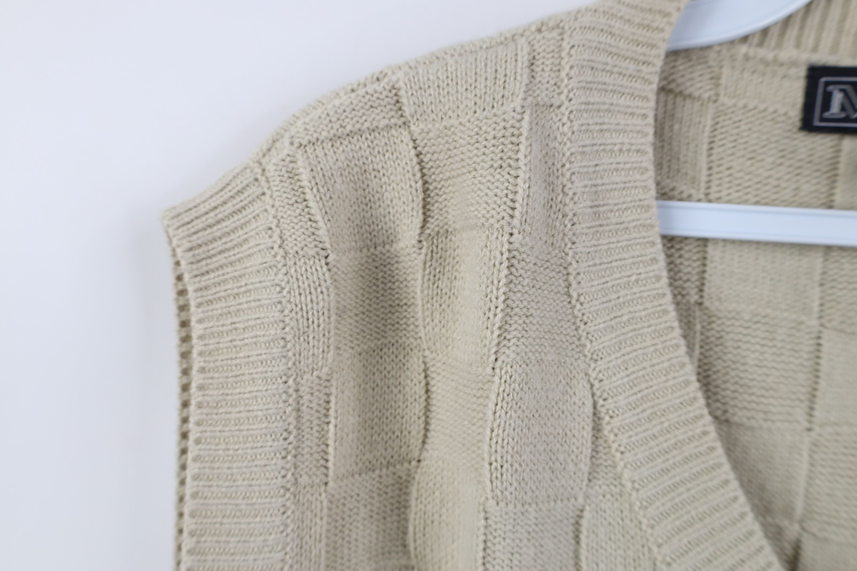 Vintage Vintage 90s Streetwear Cross Weave Knit Sweater Vest Size US L / EU 52-54 / 3 - 5 Thumbnail
