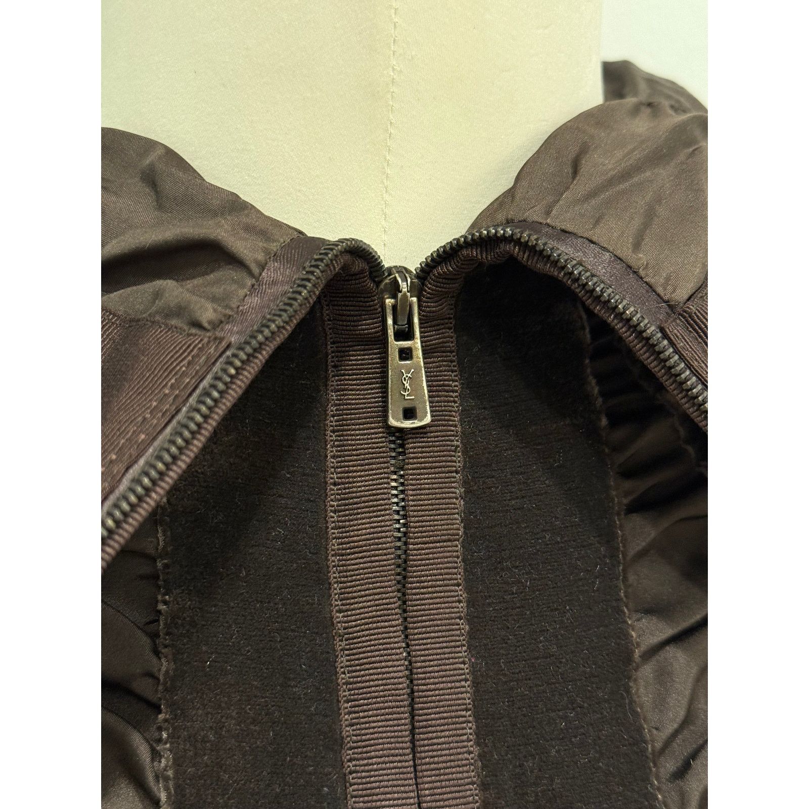 Saint Laurent Paris A/W2002 Yves Saint Laurent by Tom Ford ruched velvet jacket Size S / US 4 / IT 40 - 6 Thumbnail