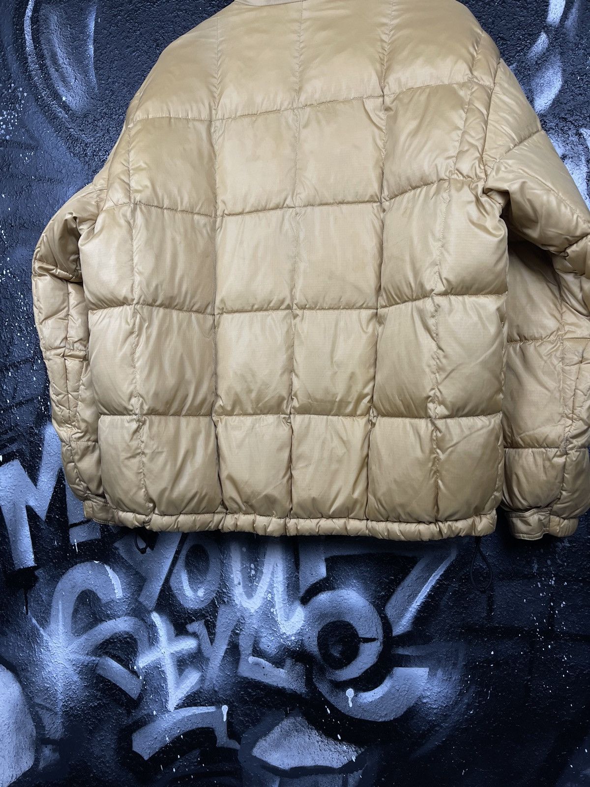 Huf × Vintage Huf Worldwide Down Puffer Jacket Men’s Size M Size US M / EU 48-50 / 2 - 13 Thumbnail