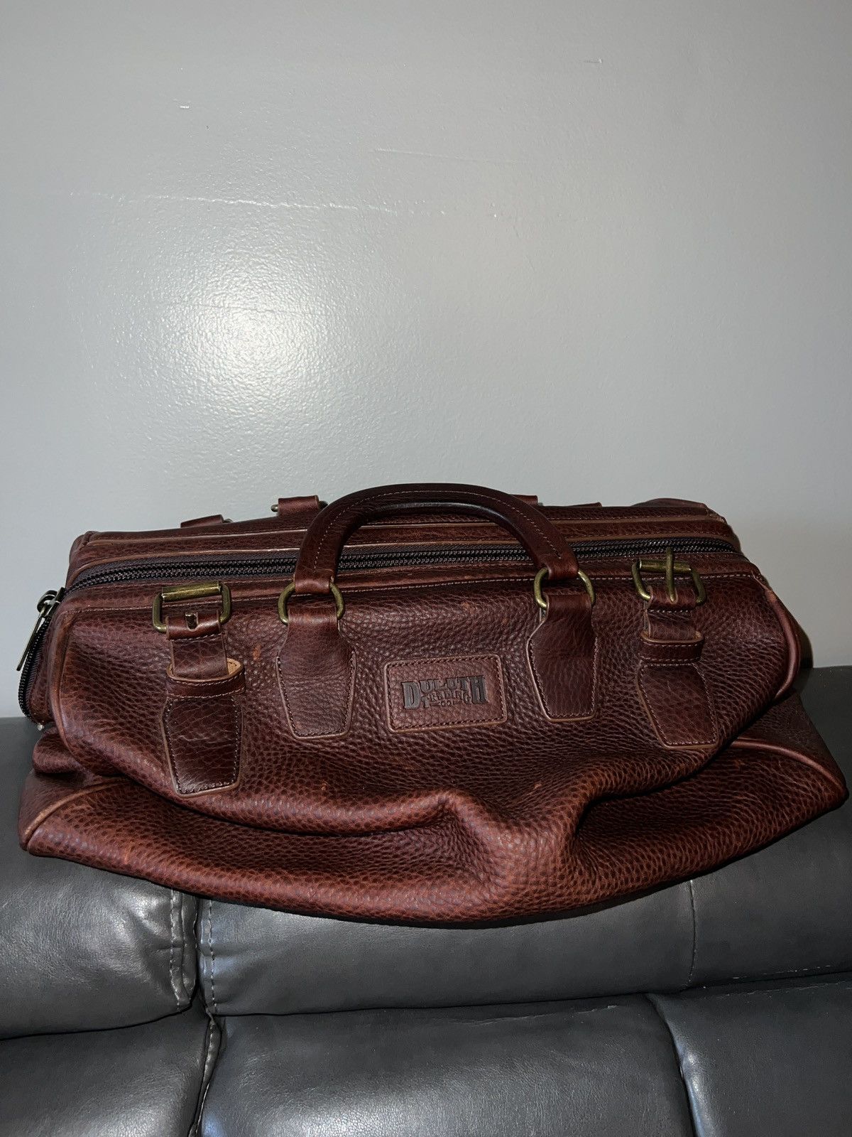 DULUTH TRADING Heavy Leather Briefcase / Doctor Bag /