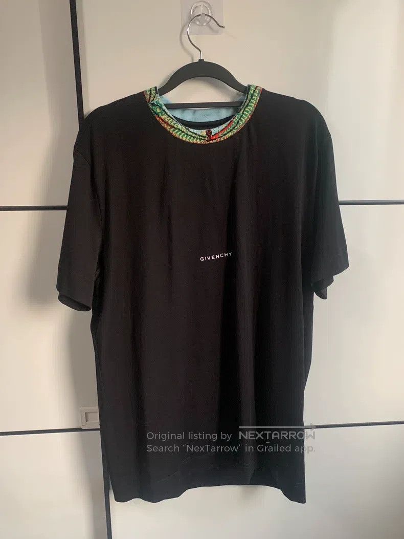 Givenchy Givenchy Letter Embroidered Logo Black Short Sleeve T-Shir Size US L / EU 52-54 / 3 - 1 Thumbnail