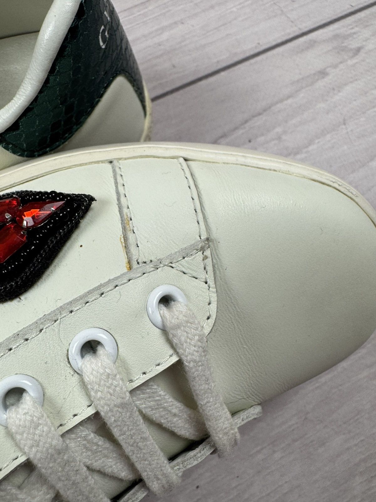 Gucci Gucci Arrow Ace Embroidered Sneakers 37 sz Size US 6.5 / IT 36.5 - 11 Thumbnail