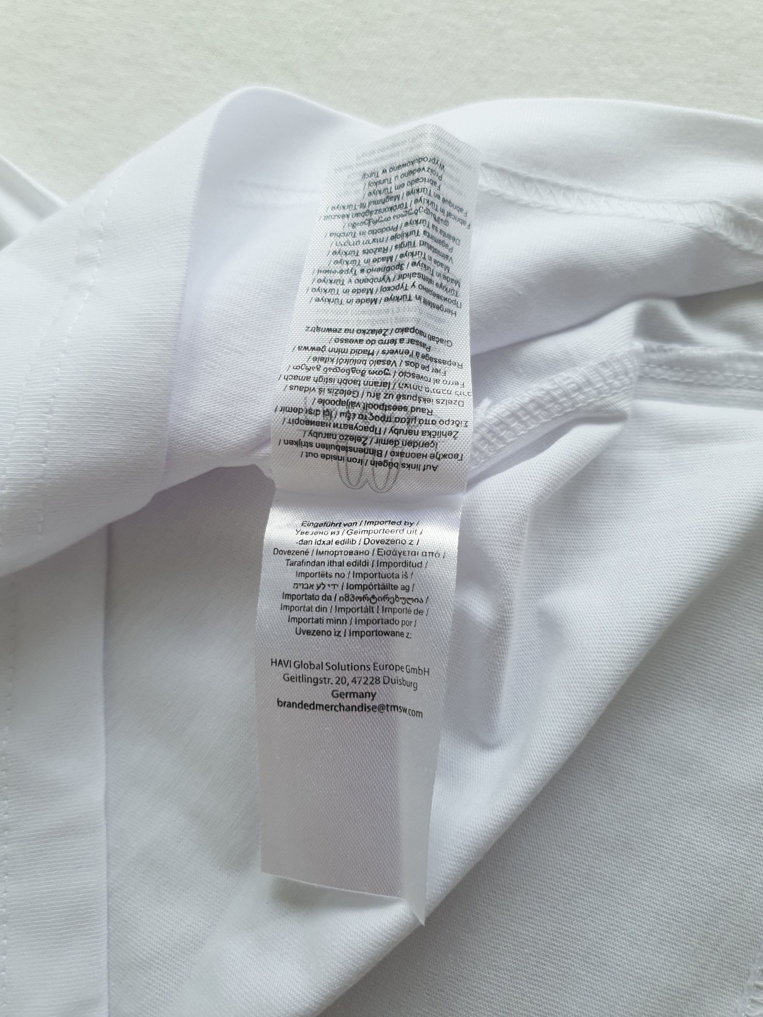 Other McDONALDS x FRIENDS - White Graphic T-Shirt (BNWT) - Sz L/XL Size US L / EU 52-54 / 3 - 5 Thumbnail