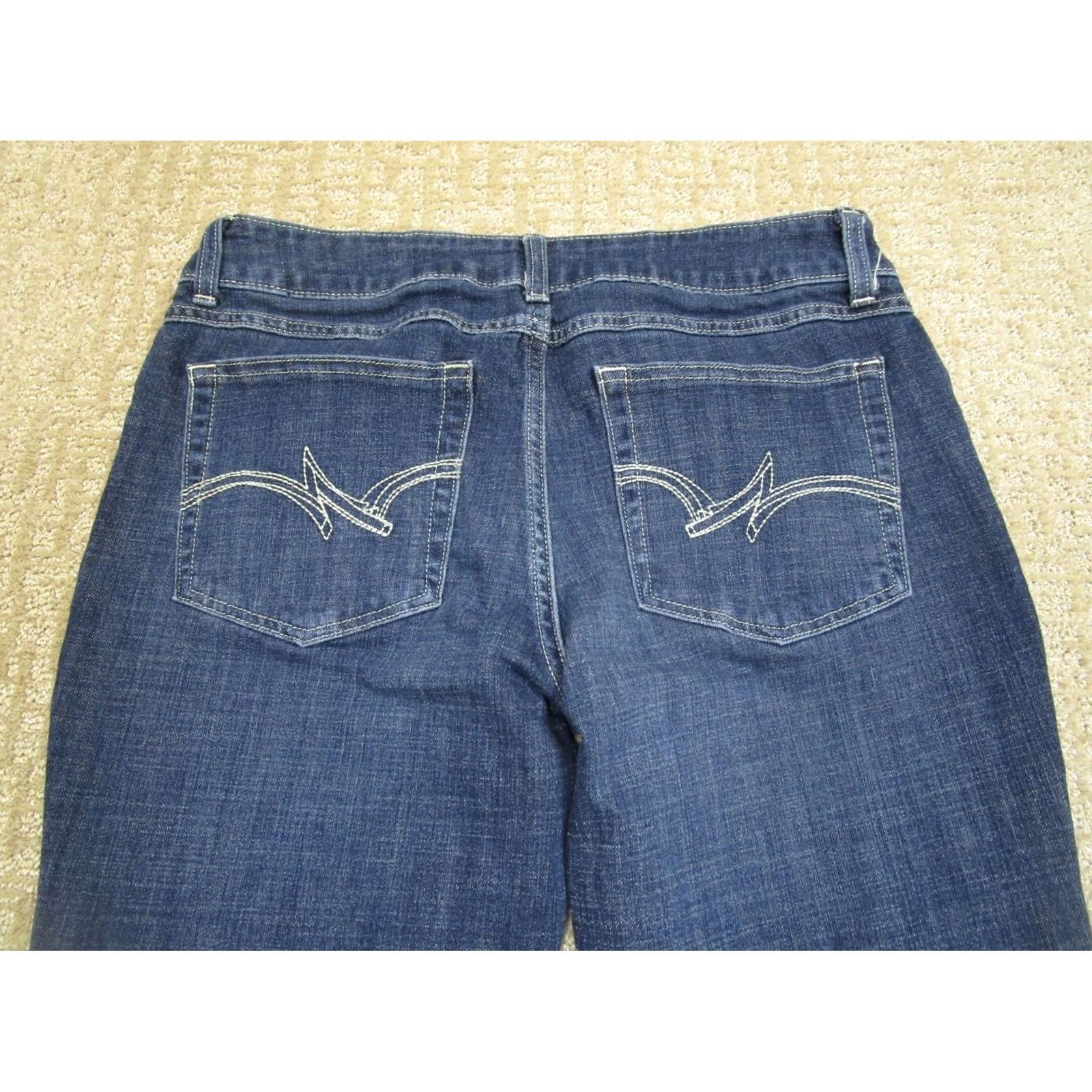 Wrangler Wrangler Jeans Women Bootcut Dark Wash 30 Blue 5-Pocket Denim Regular Waist 28 Inseam Jeans Size 30" / US 8 / IT 44 - 4 Thumbnail