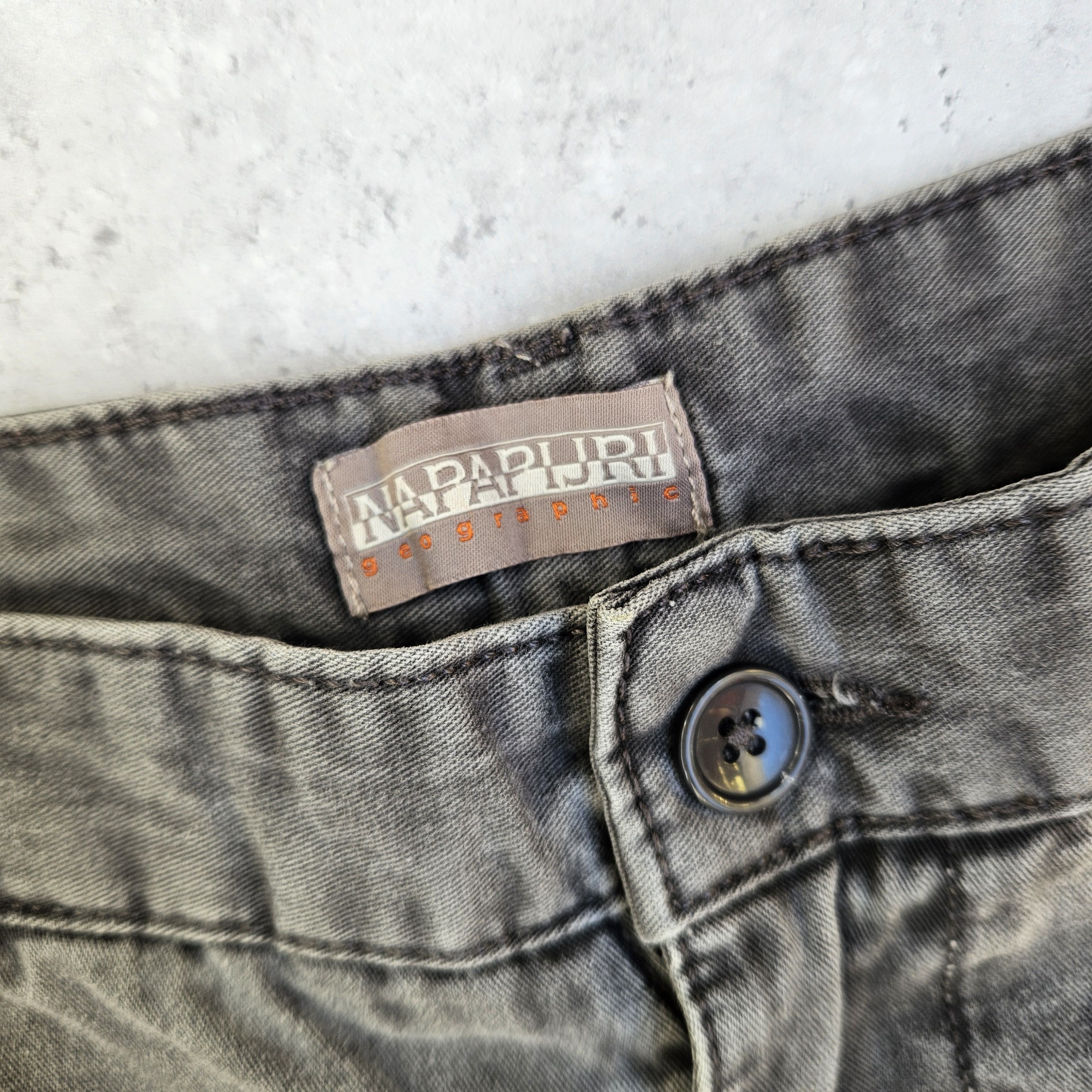 Napapijri Napapijri Pants Size US 32 / EU 48 - 2 Thumbnail