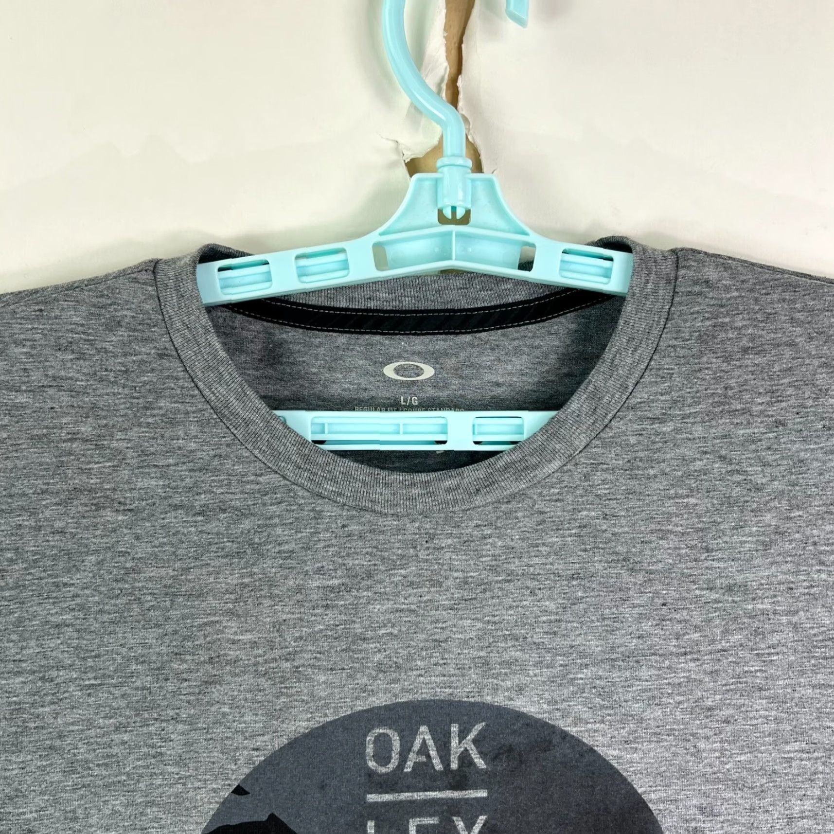 Oakley Oakley T Shirt Adult L Gray Logo Graphic Print California Motorcycle Crew Neck Short Sleeve Size US L / EU 52-54 / 3 - 3 Thumbnail