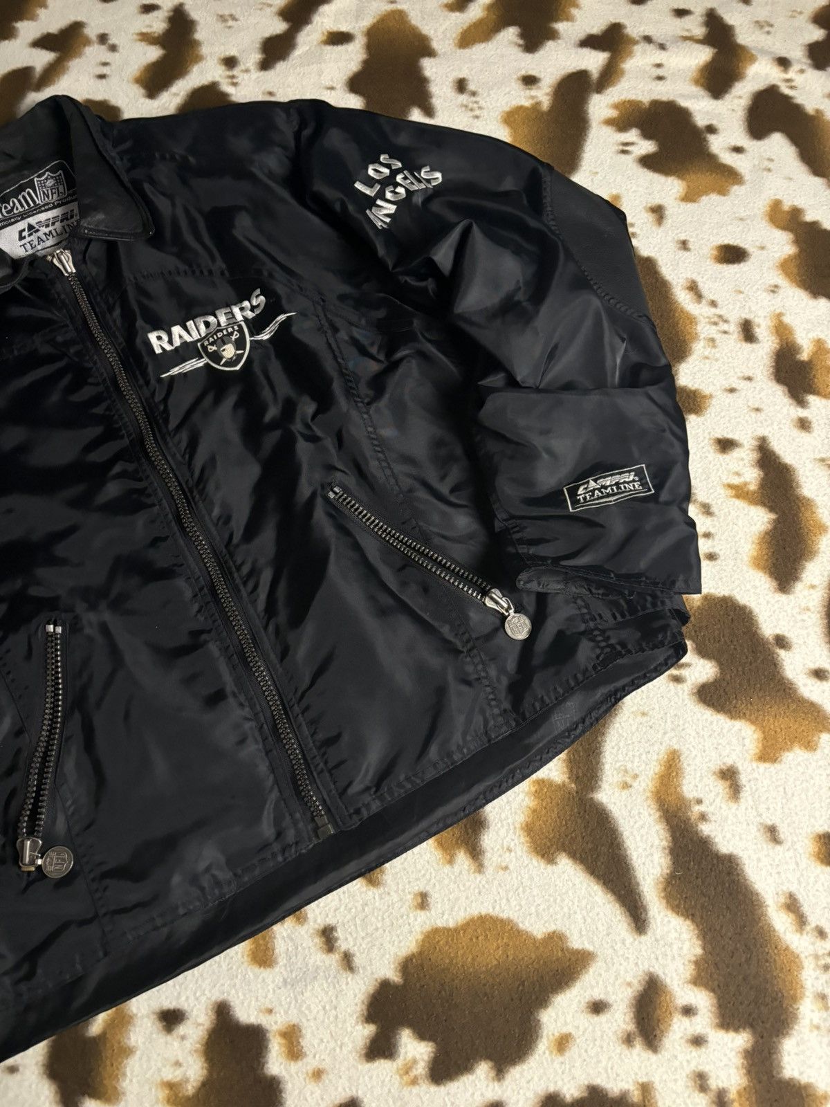 NFL × Vintage Vintage Bomber jacket NFL los Angeles Raiders Logo Campri Size US XL / EU 56 / 4 - 4 Thumbnail