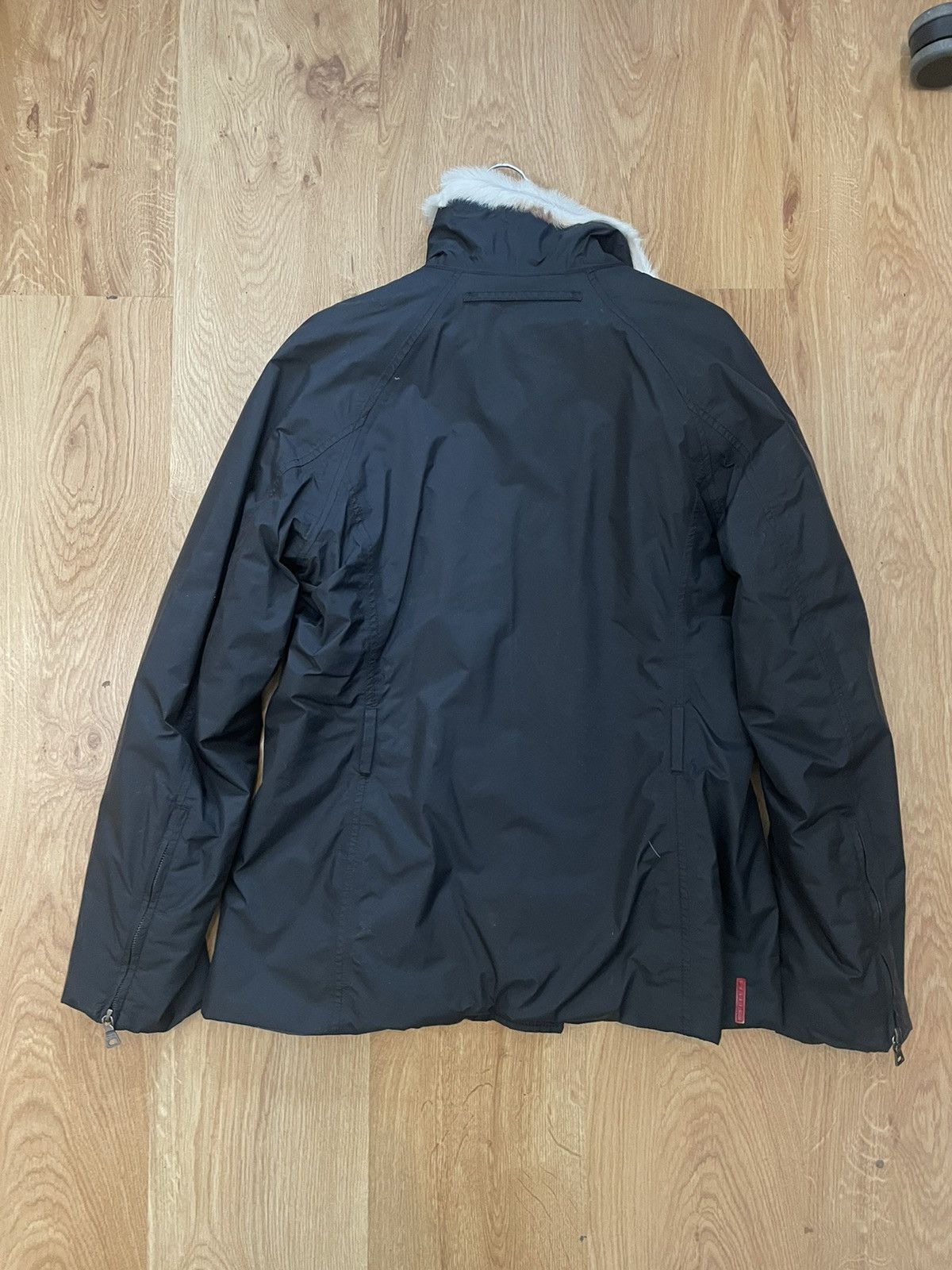 Prada Prada fur collar Gore Tex jacket Size US S / EU 44-46 / 1 - 5 Thumbnail