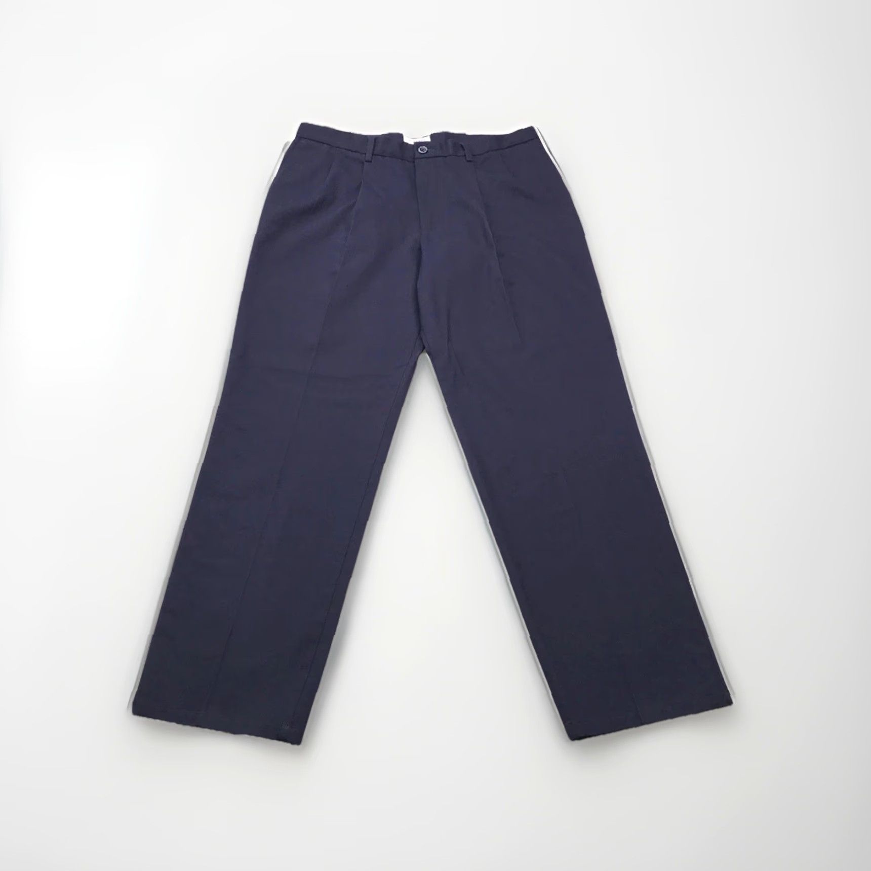 Dockers DOCKERS Signature Khaki Pants Navy 36x34 Pleated Classic Fit Straight Leg Men’s NWT Size US 36 / EU 52 - 4 Thumbnail