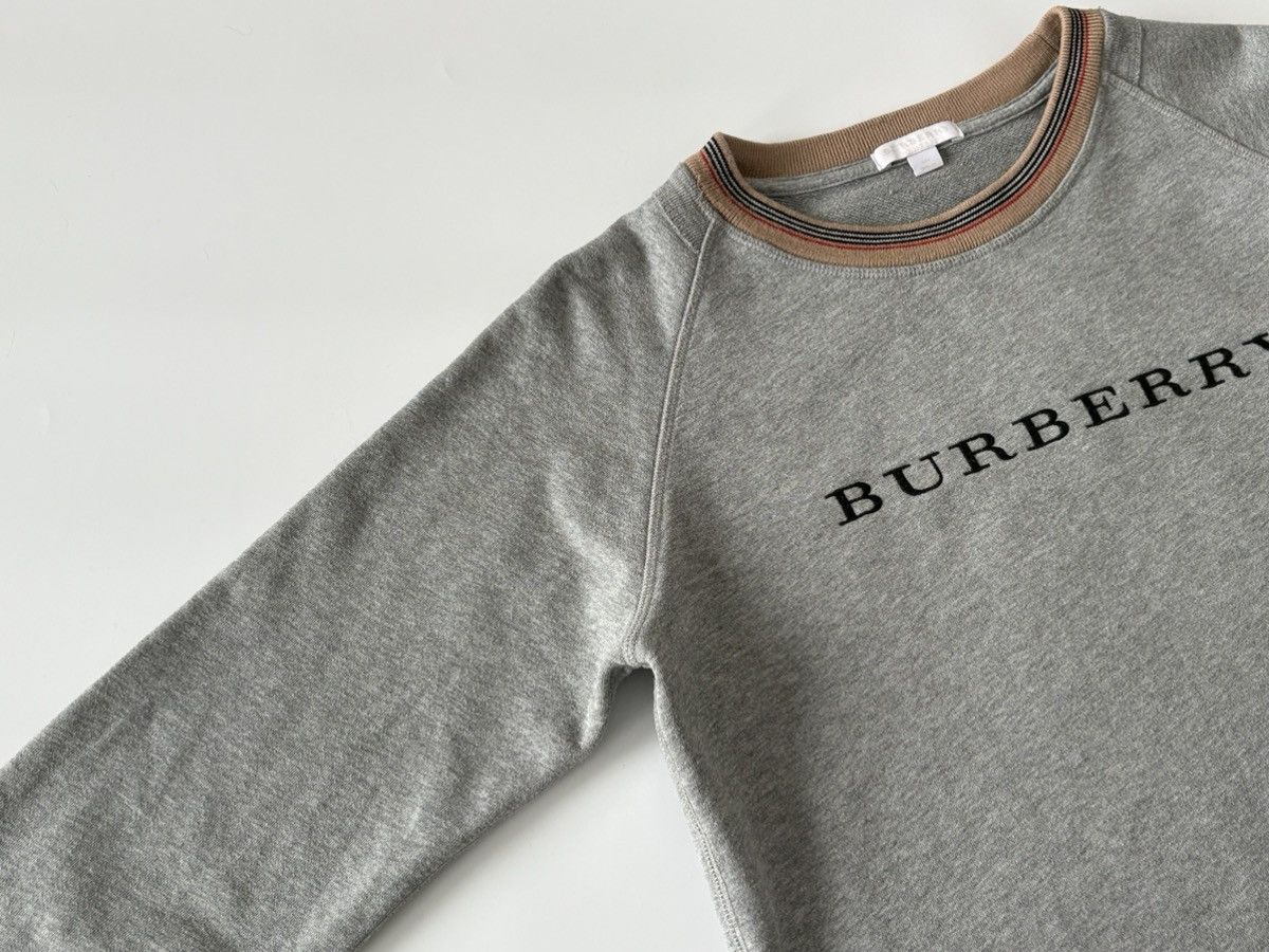 Burberry Burberry Children Embroidery Logo Gray Sweatshirt 14 years Size XS / US 0-2 / IT 36-38 - 11 Thumbnail