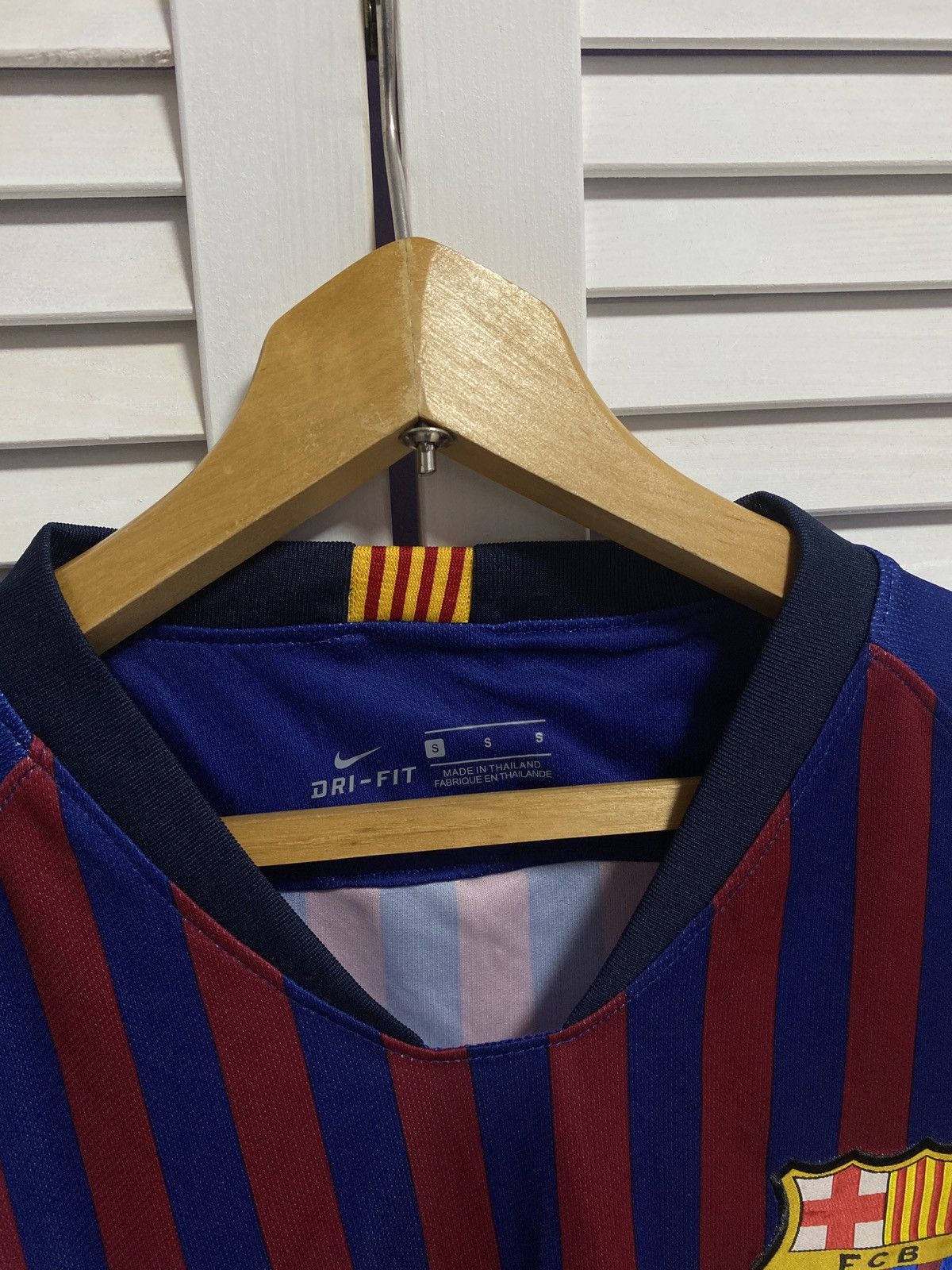 Nike Soccer Jersey Shirt Nike FC Barcelona Home 2017 Size US S / EU 44-46 / 1 - 5 Thumbnail