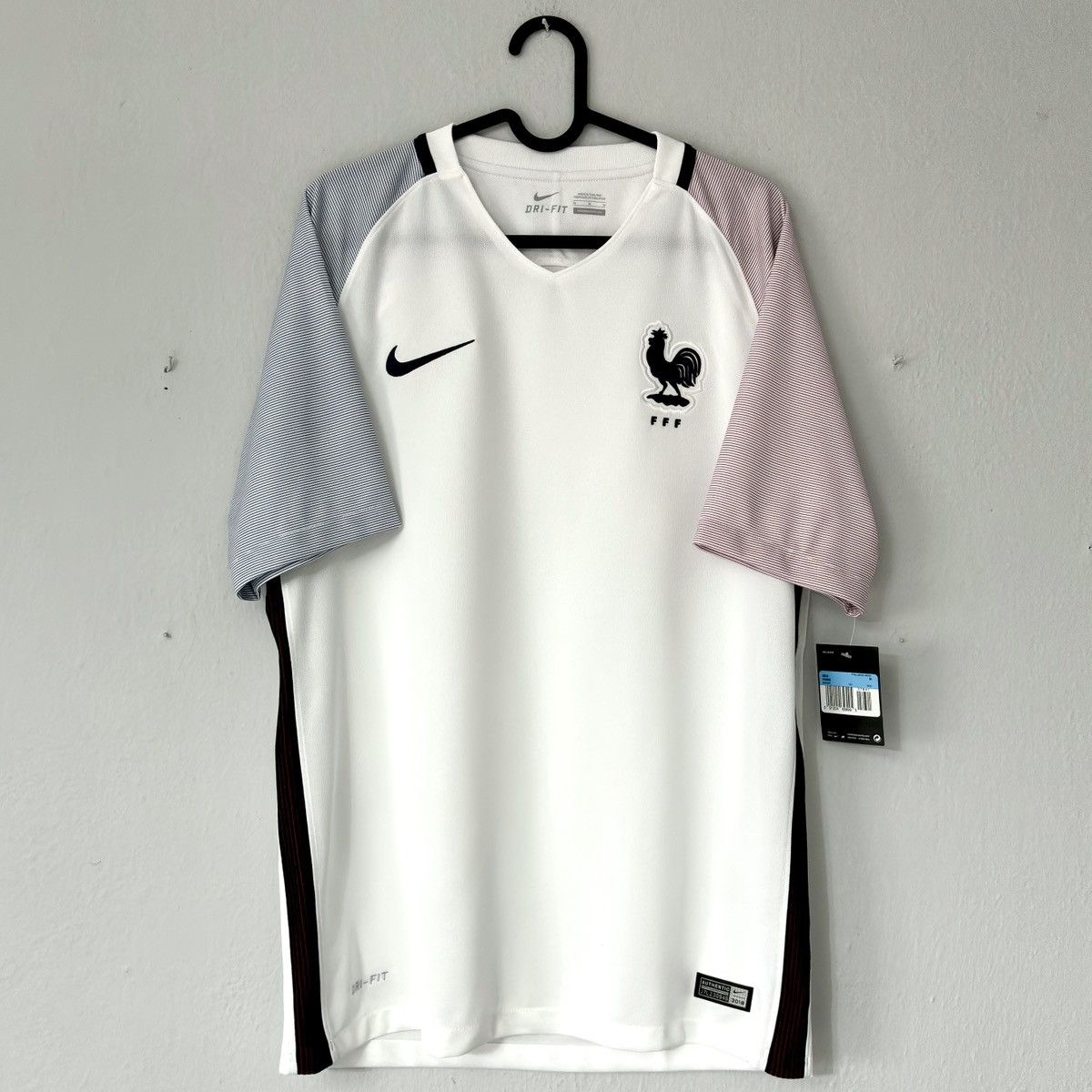 Nike × Vintage NEW 2016 France Game Issue Nike Away Kit Soccer Jersey Tee Size US M / EU 48-50 / 2 - 3 Thumbnail