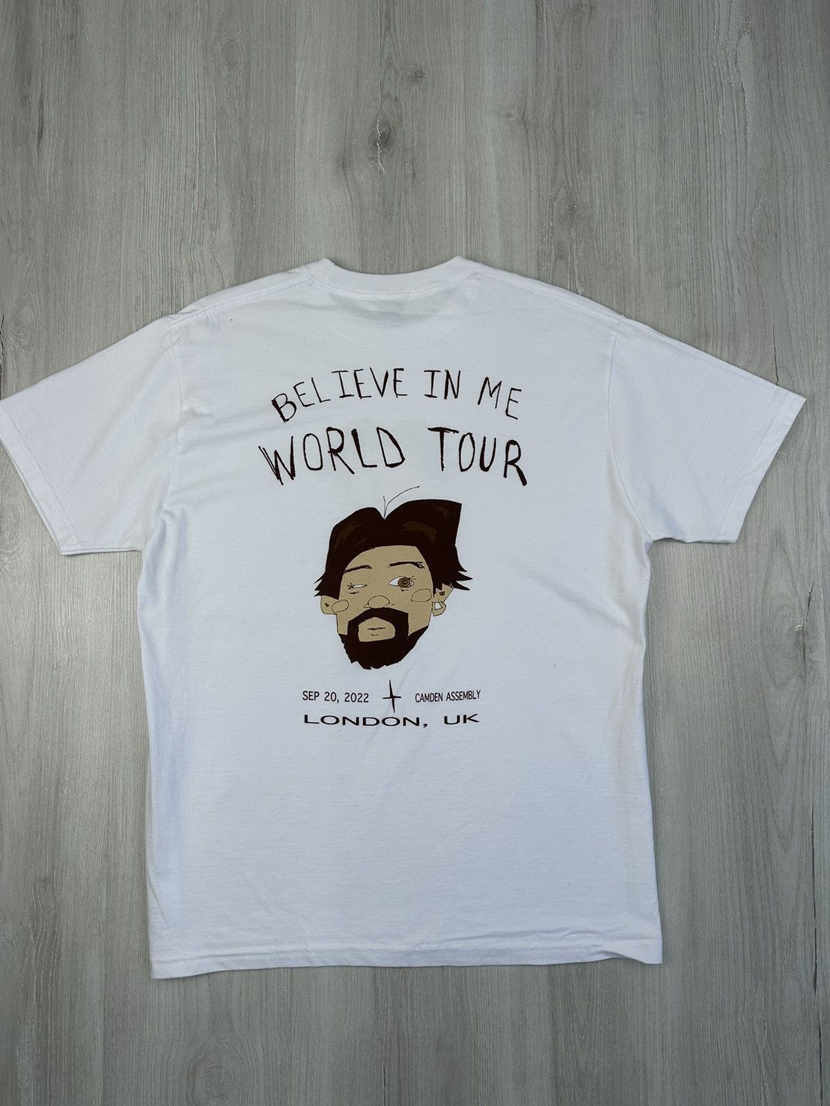 image of Wunder World Aries Believe In Me World Tour London Final in White, Men's (Size Large)