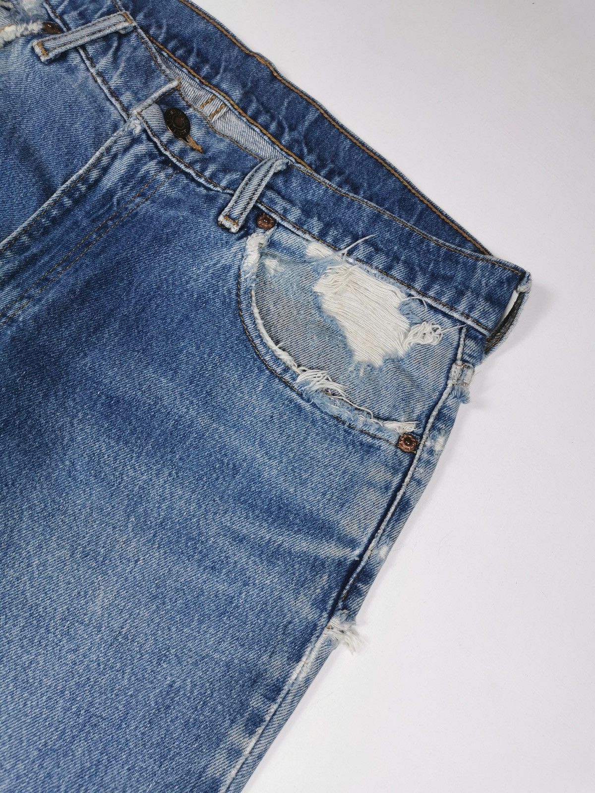 Levi's Distressed Vintage Levis 515 Denim Jeans Size US 33 - 8 Thumbnail