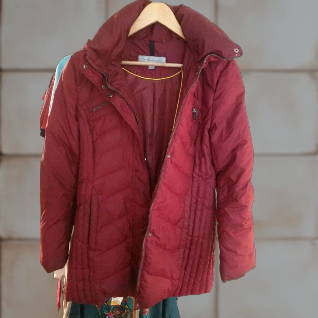 Vintage VINTAGE Marc New York Women's Coat Down Blend Long Burgundy Red L VG cond Quilted/Puffer Size L / US 10 / IT 46 - 1 Thumbnail