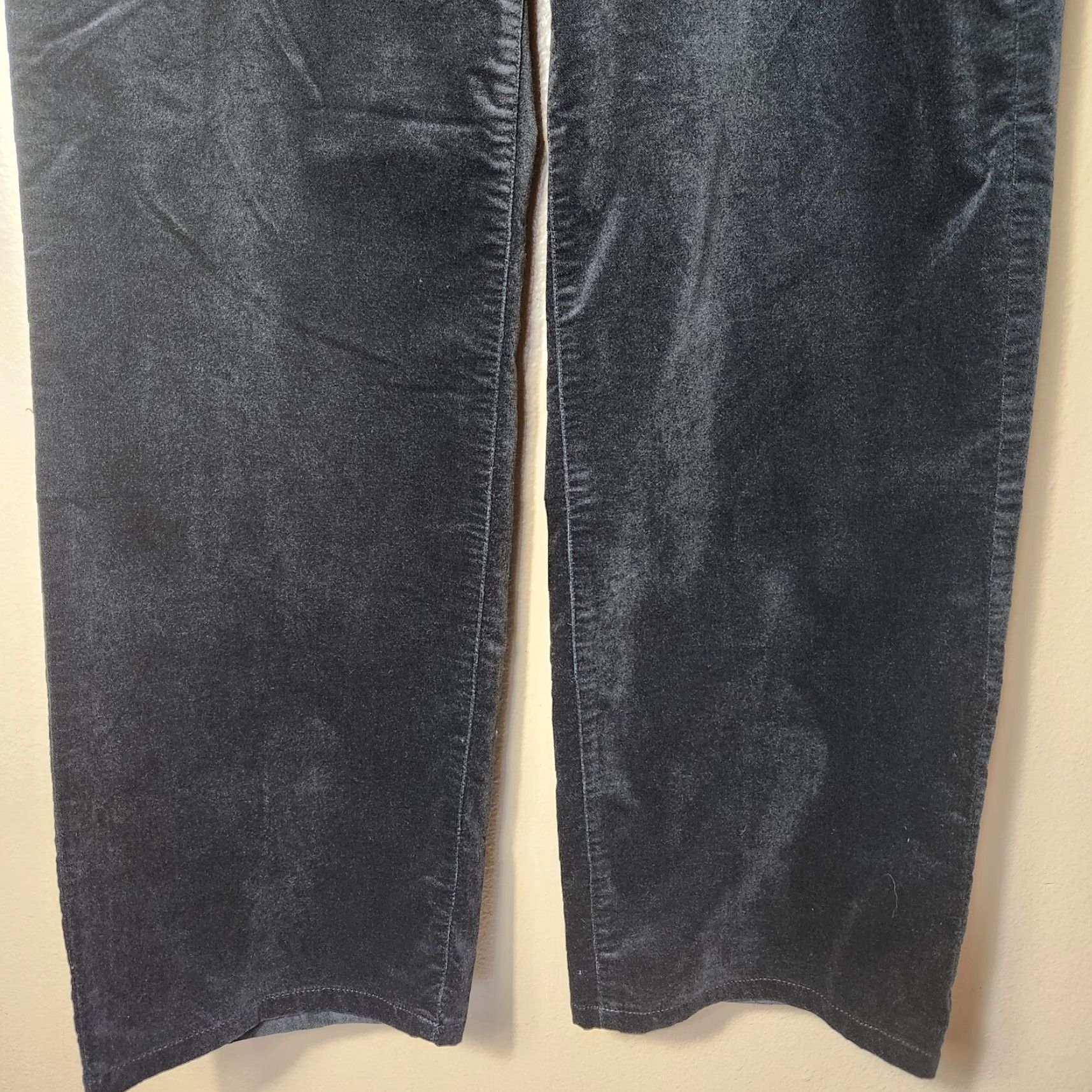 J. Jill J. Jill Black Velveteen High Rise Straight Leg 5 Pocket Pants-Size 16 (NWOT) - Women's Pant, Black, 5 Pocket, High Rise, Straight, NWOT Size 38" / US 16 / IT 52 - 4 Thumbnail